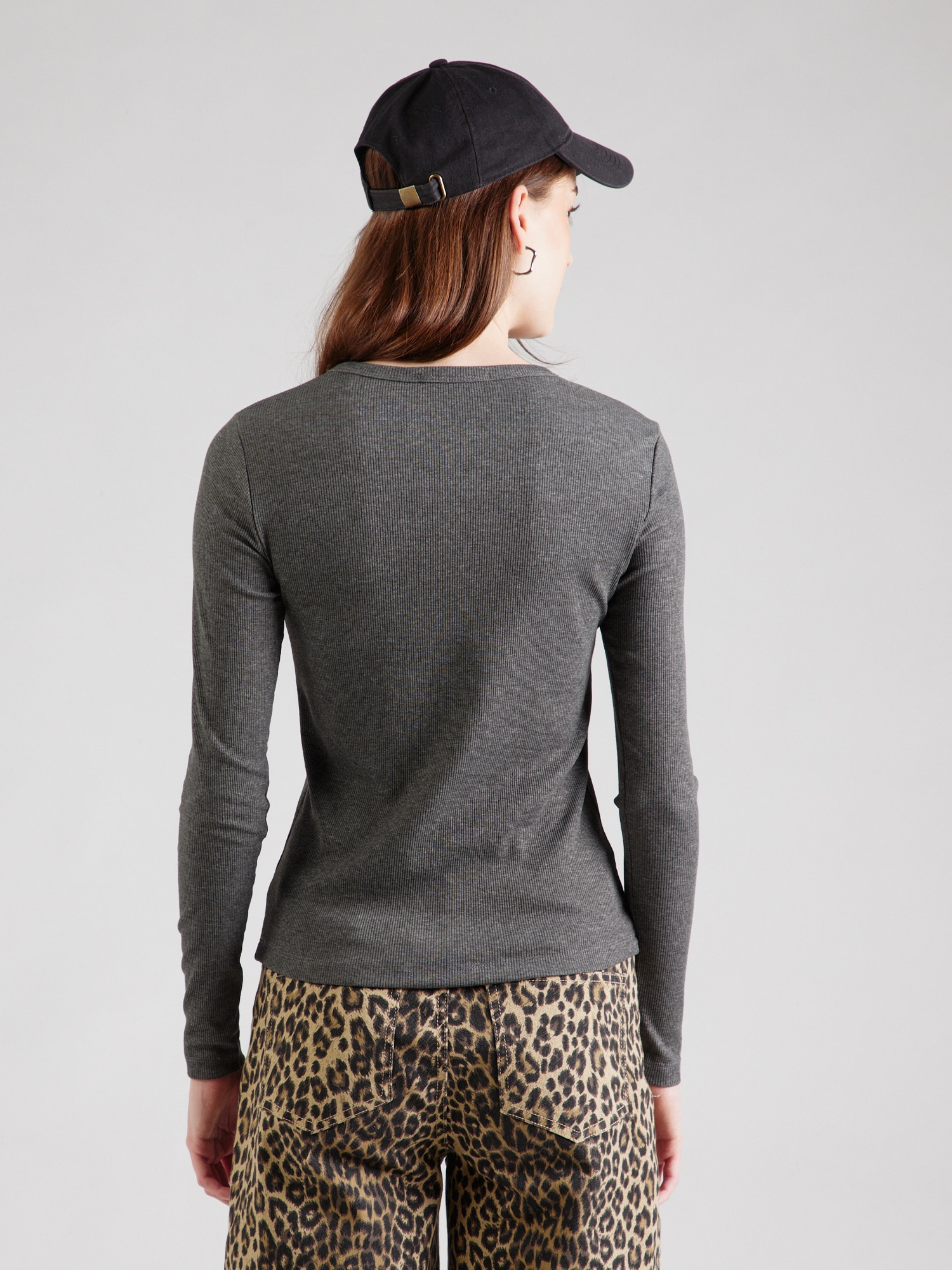 Thumbnail - Aware Shirt AWIRWINA