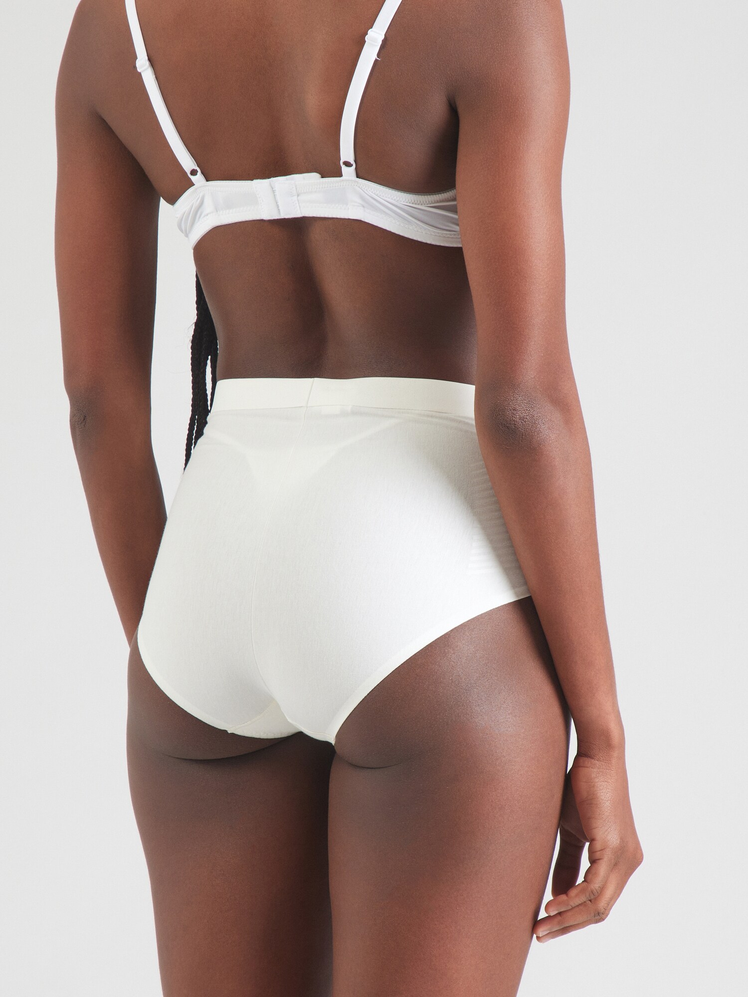 Thumbnail - SPANX Shapingslip