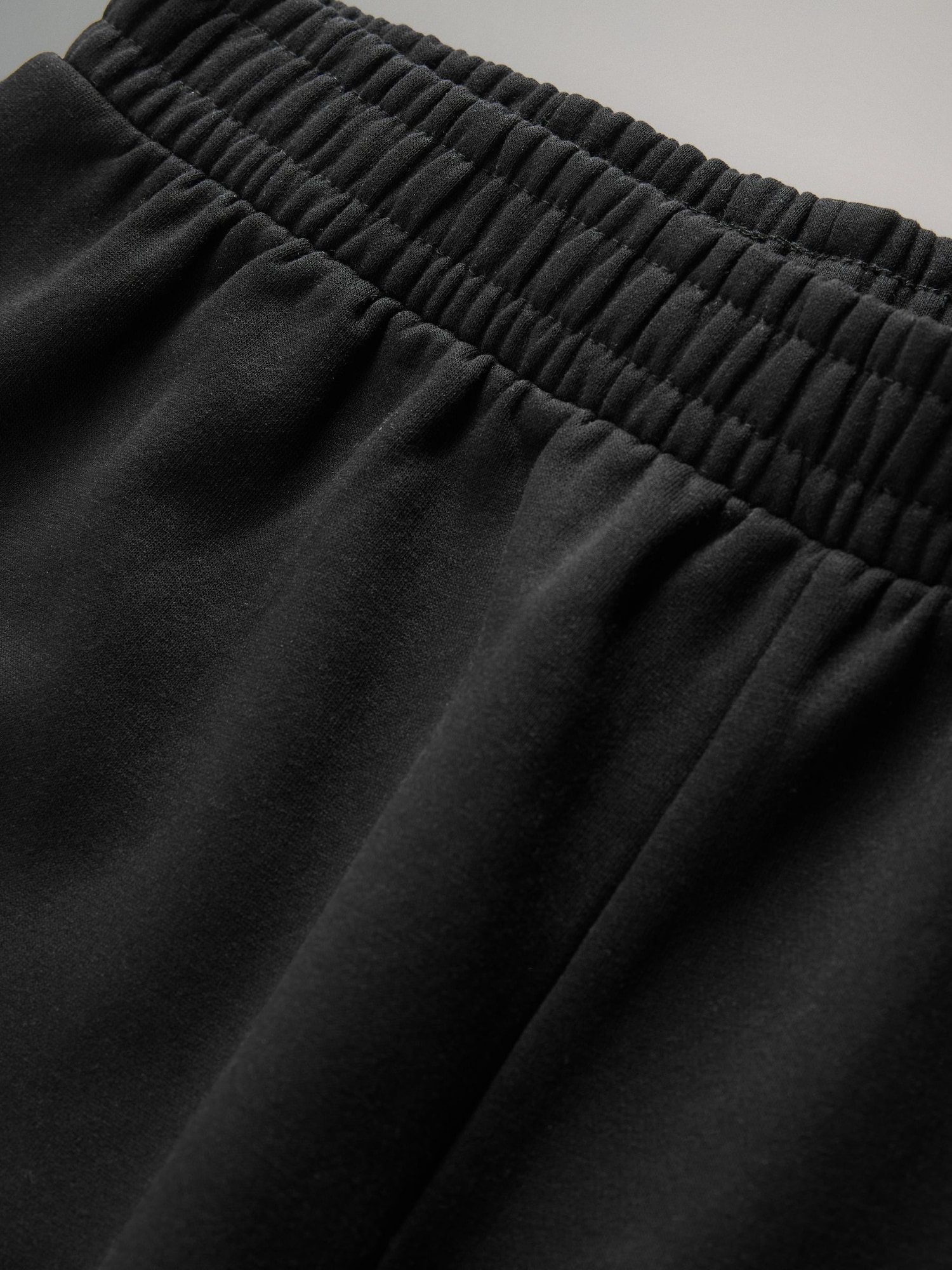 Thumbnail - The Set Hose