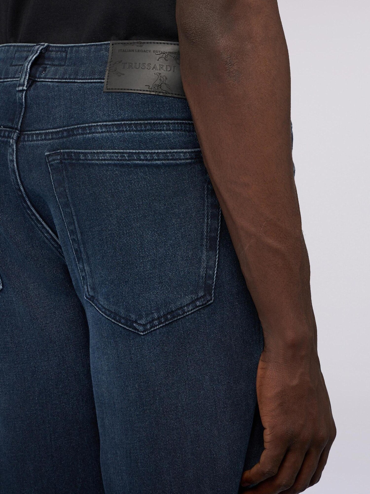 Trussardi Vaquero  azul claro – imagen 16