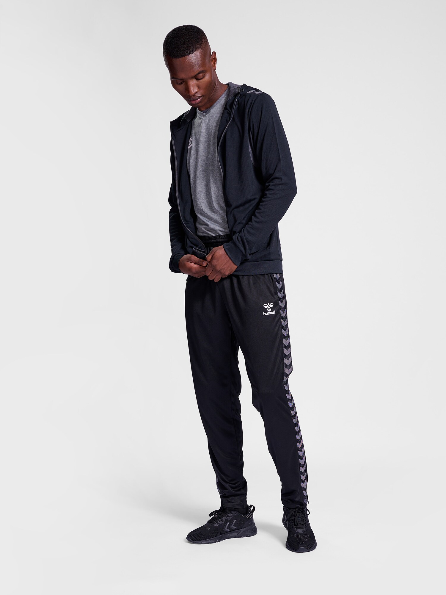 Thumbnail - Hummel Sportsweatjacke Authentic