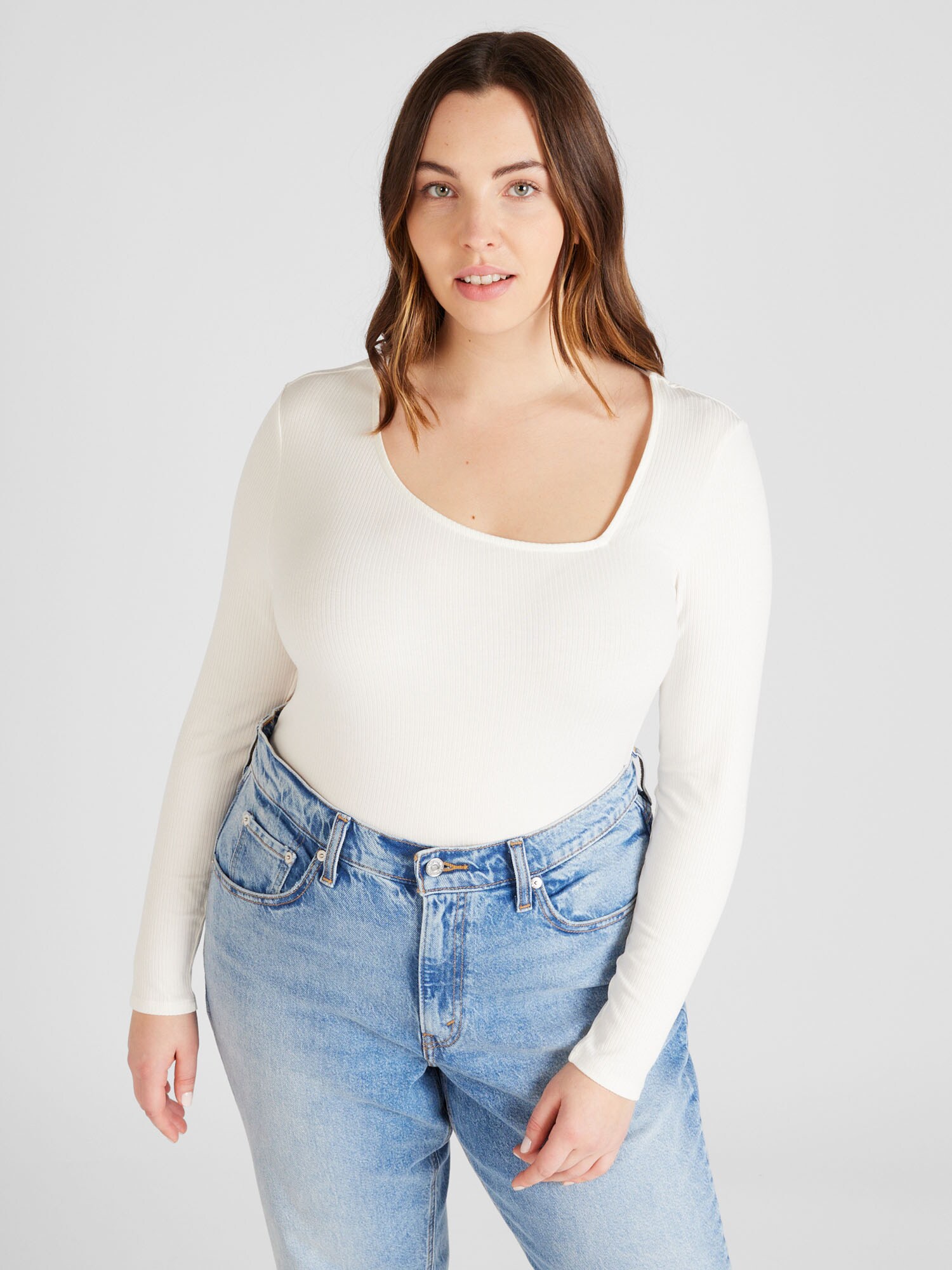 Vero Moda Curve Póló 'VMCCarina'  természetes fehér termék 2. képe