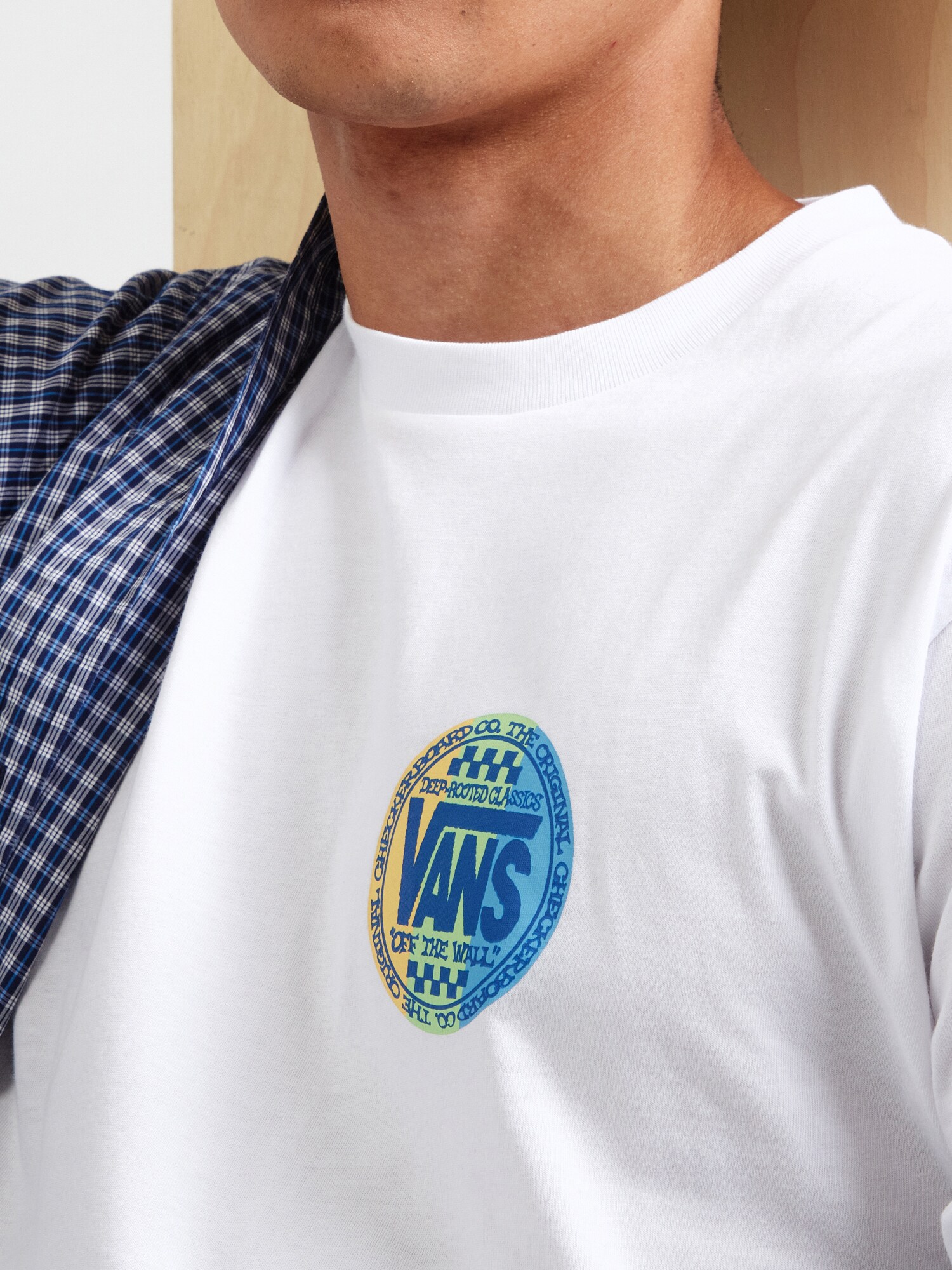 Thumbnail - T-Shirt