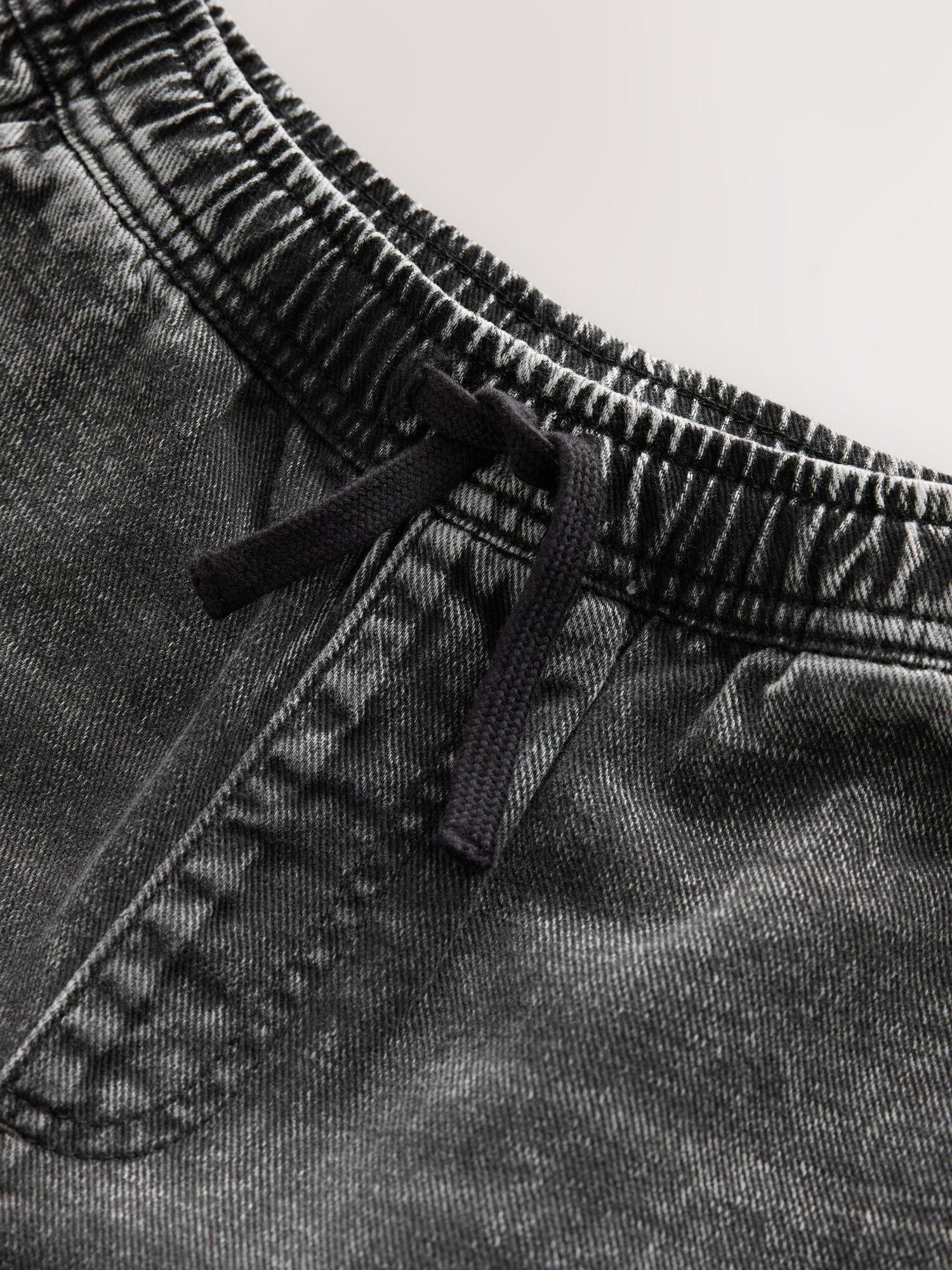 Thumbnail - Jeans