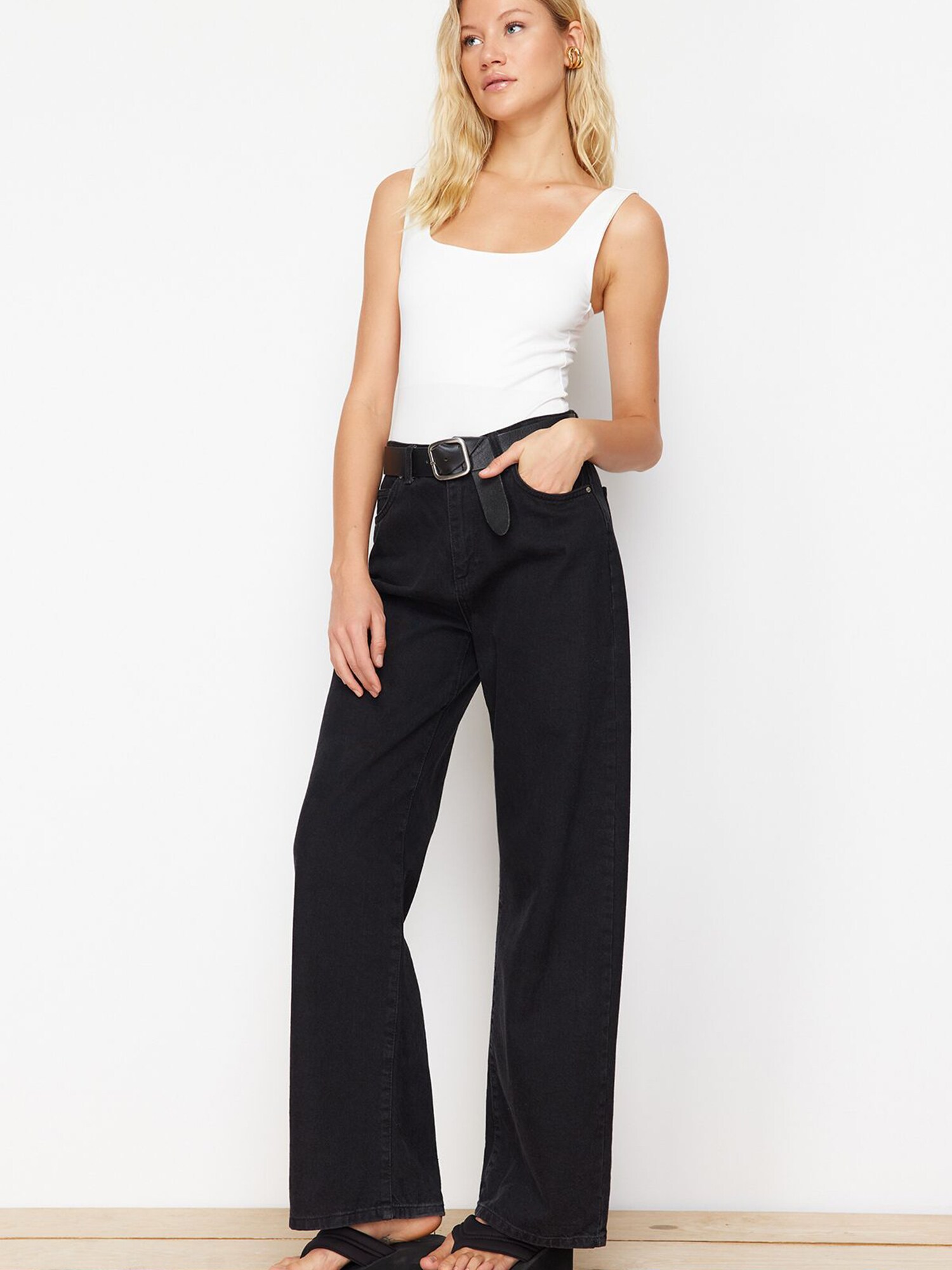 Thumbnail - Trendyol Body