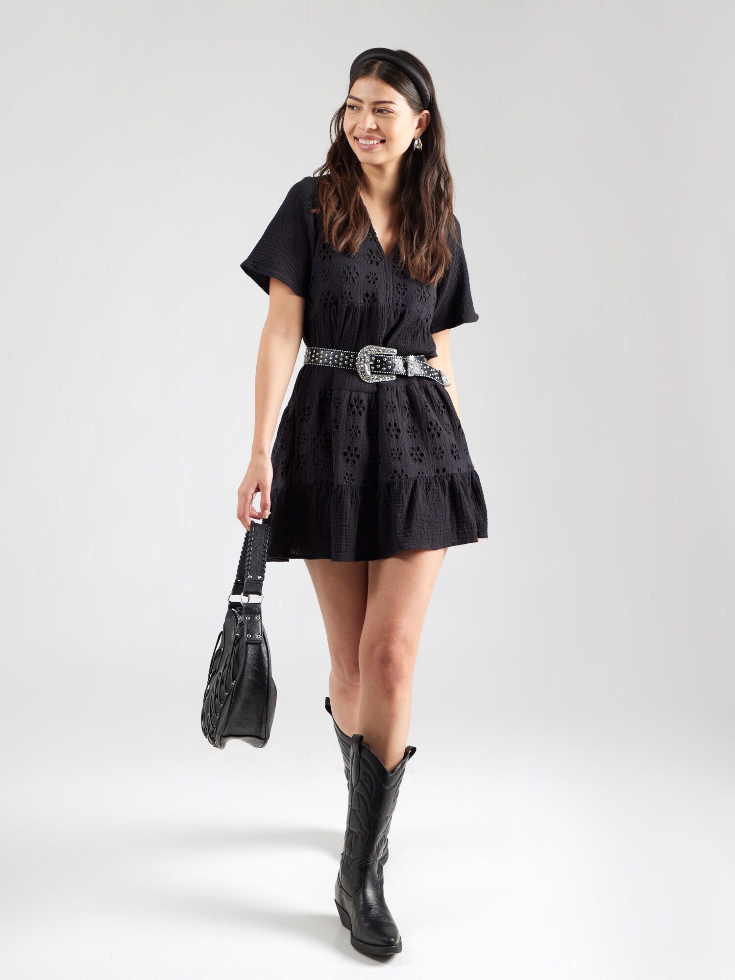 VERO MODA Šaty 'VMNATALI' čierna (obrázok 4)