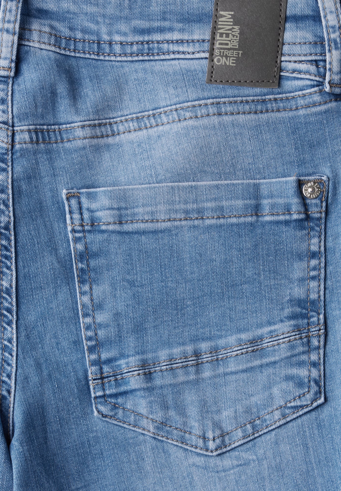 Thumbnail - Jeans