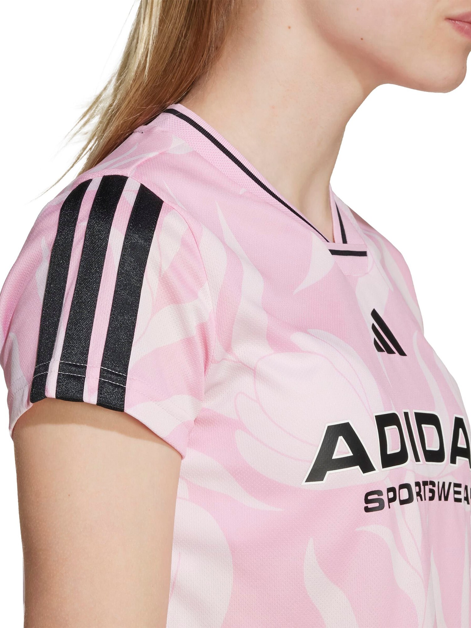 Thumbnail - ADIDAS SPORTSWEAR Sportshirt HOT