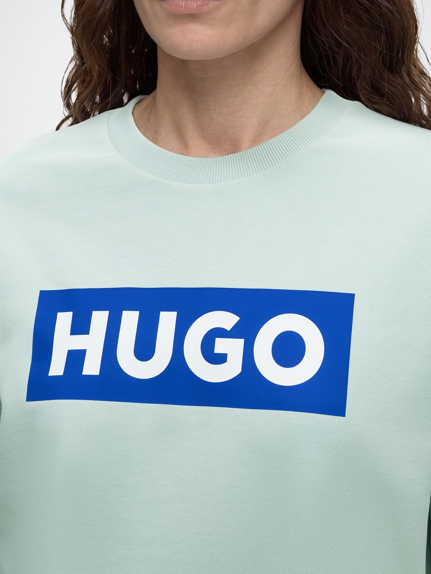 HUGO Sudadera 'Classic' azul / menta – imagen 3