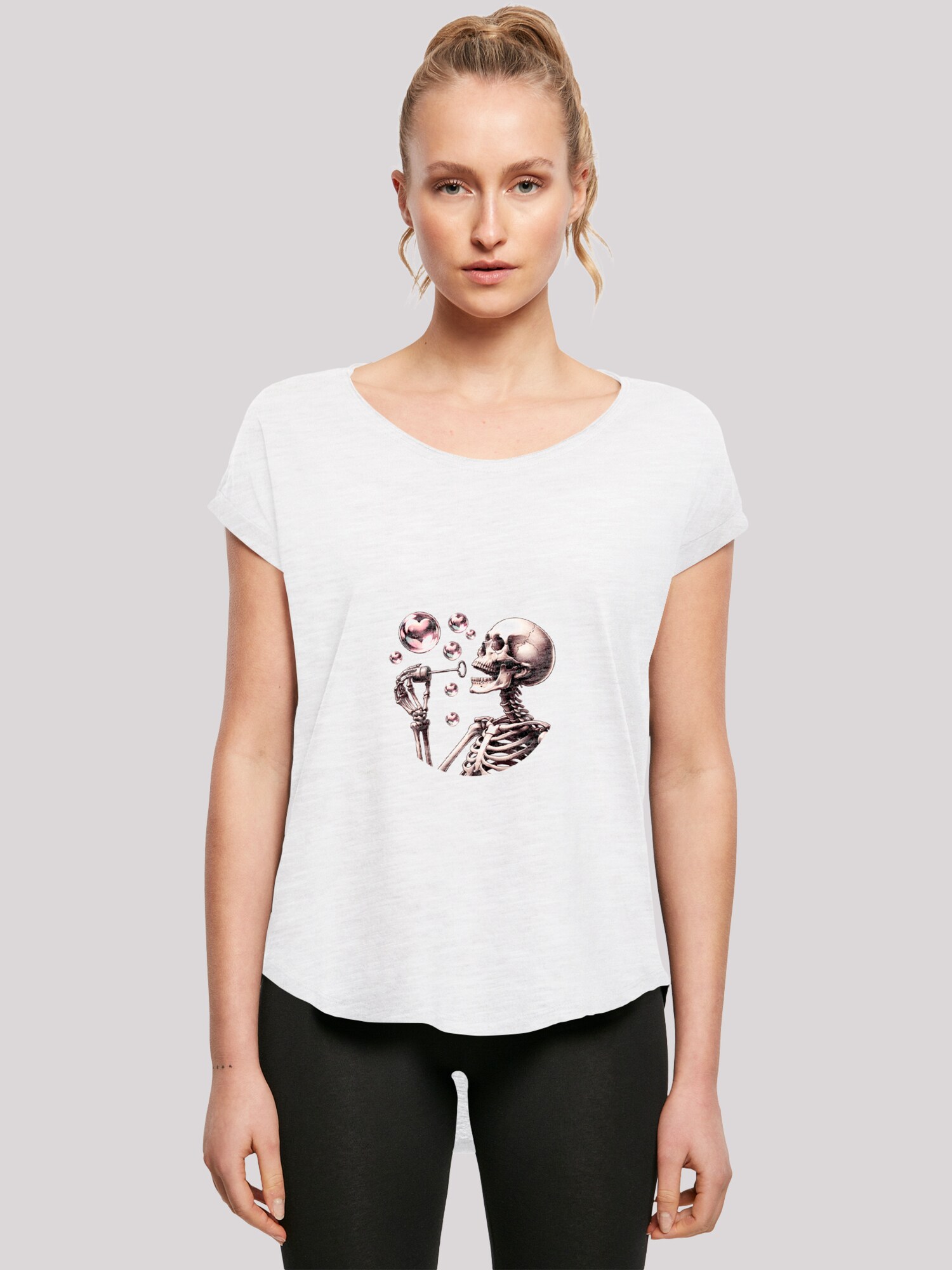Thumbnail - T-Shirt