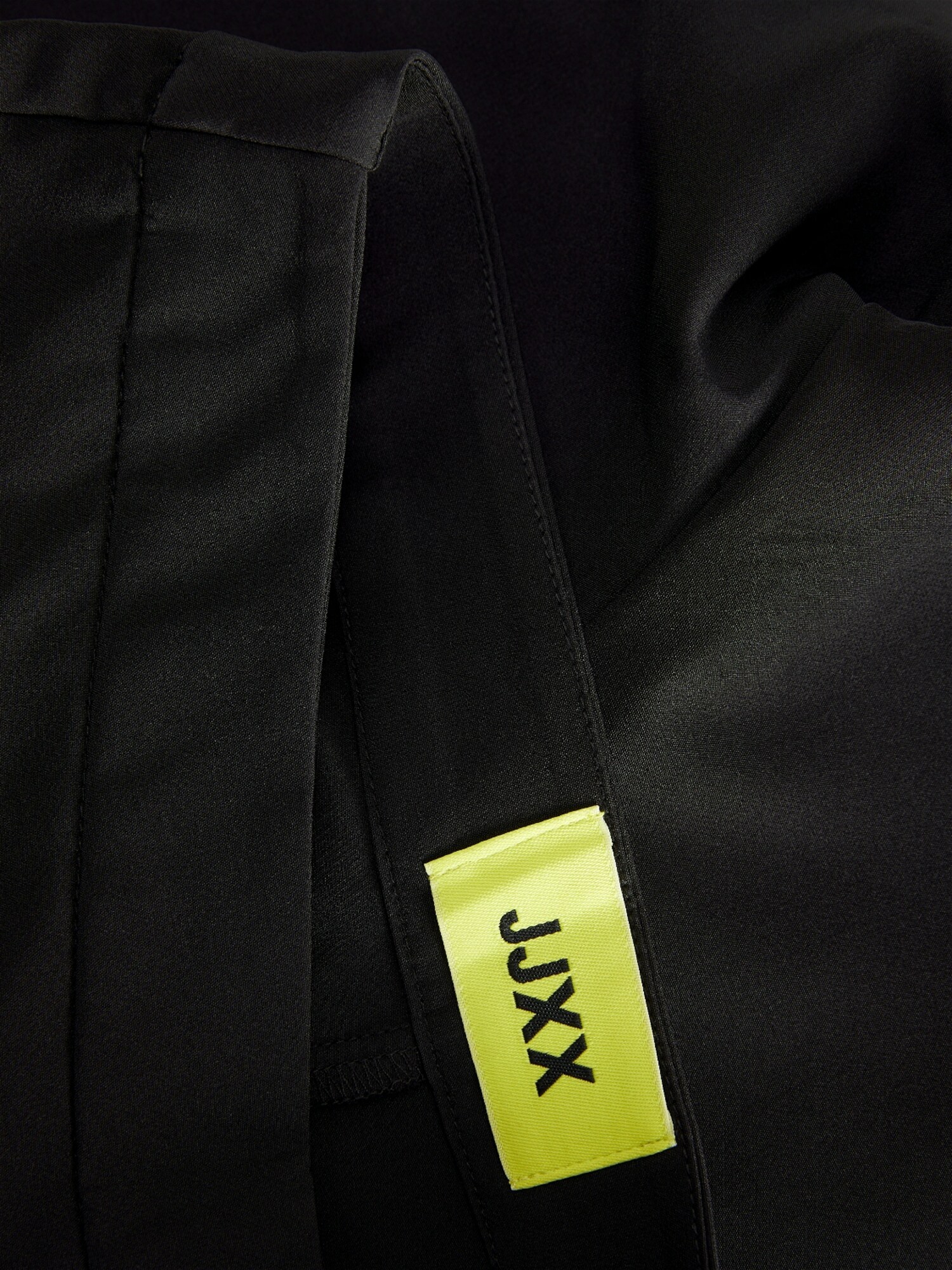 Thumbnail - Shorts 'JXSofia'