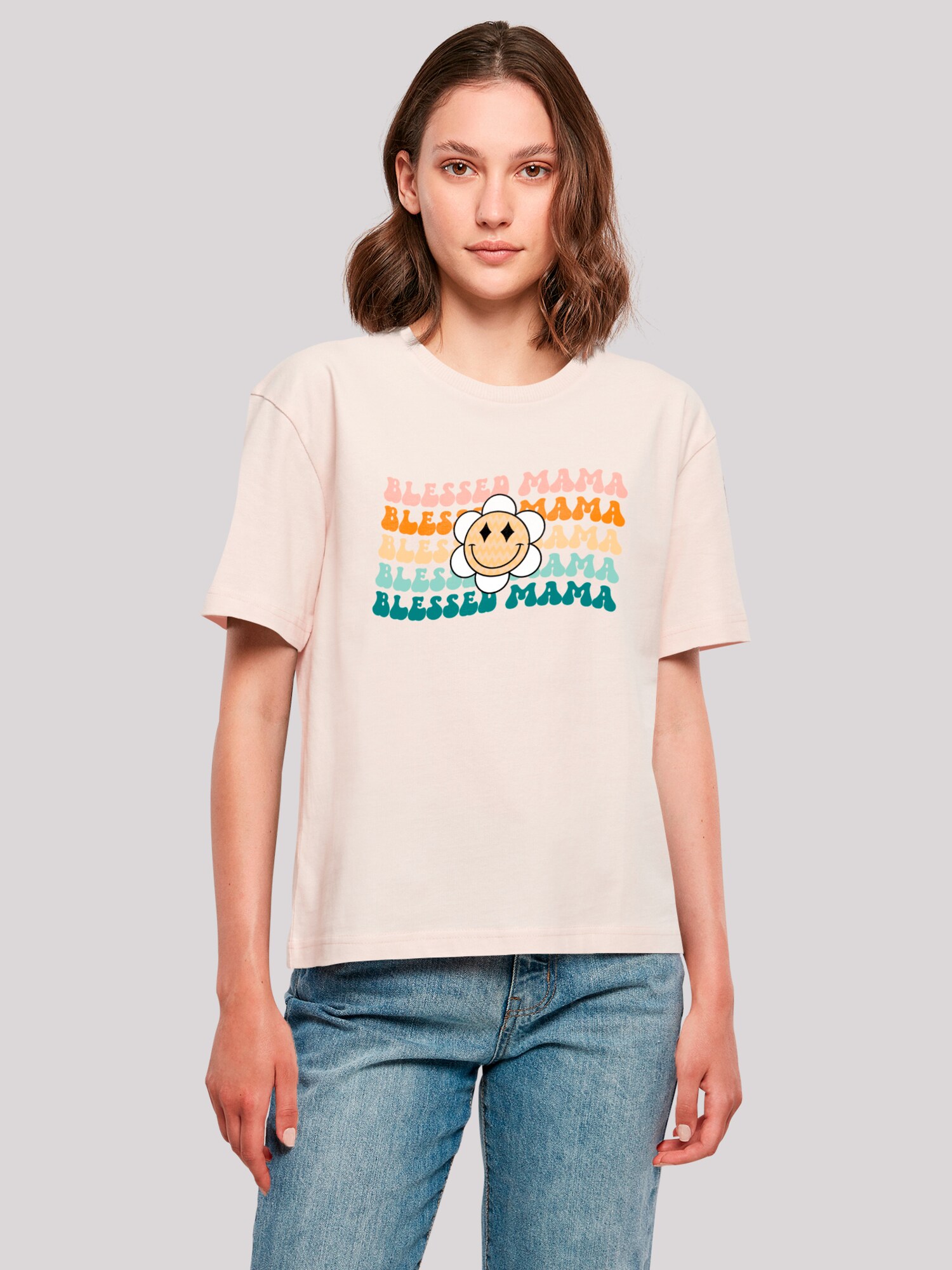 Thumbnail - T-Shirt 'Mothers Day Blessed Mama Playful Lettering Vintage Inspired'