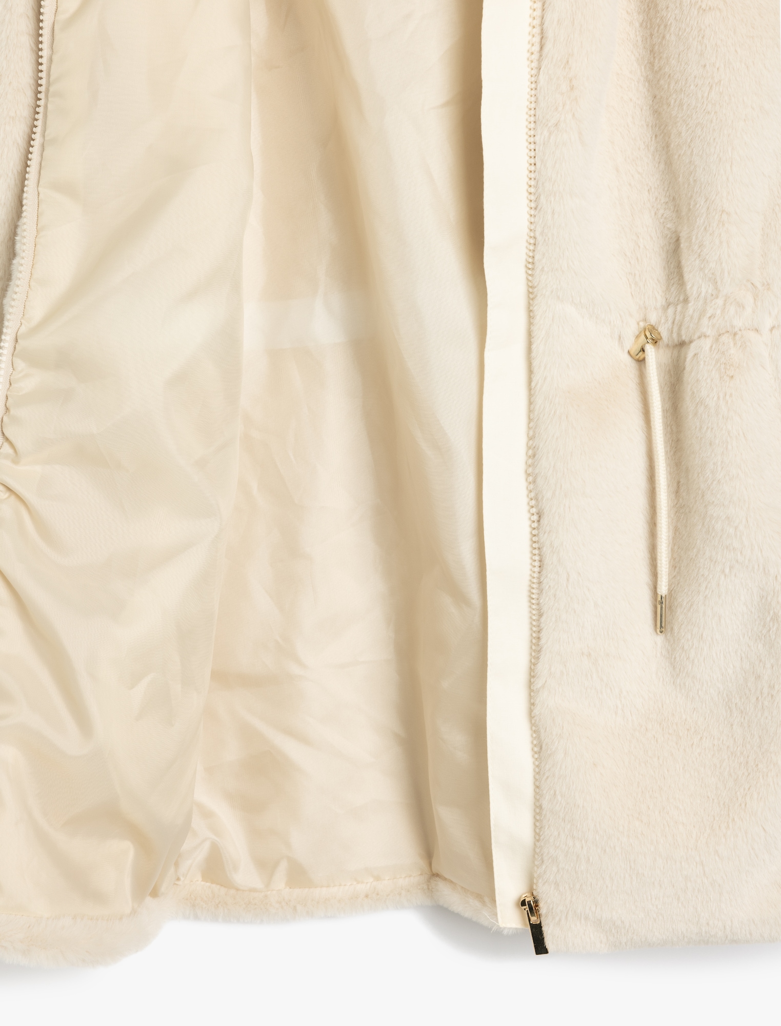 Thumbnail - Koton Mantel