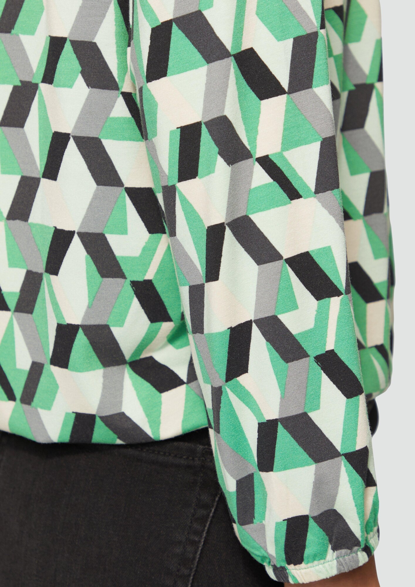 Thumbnail - Shirt