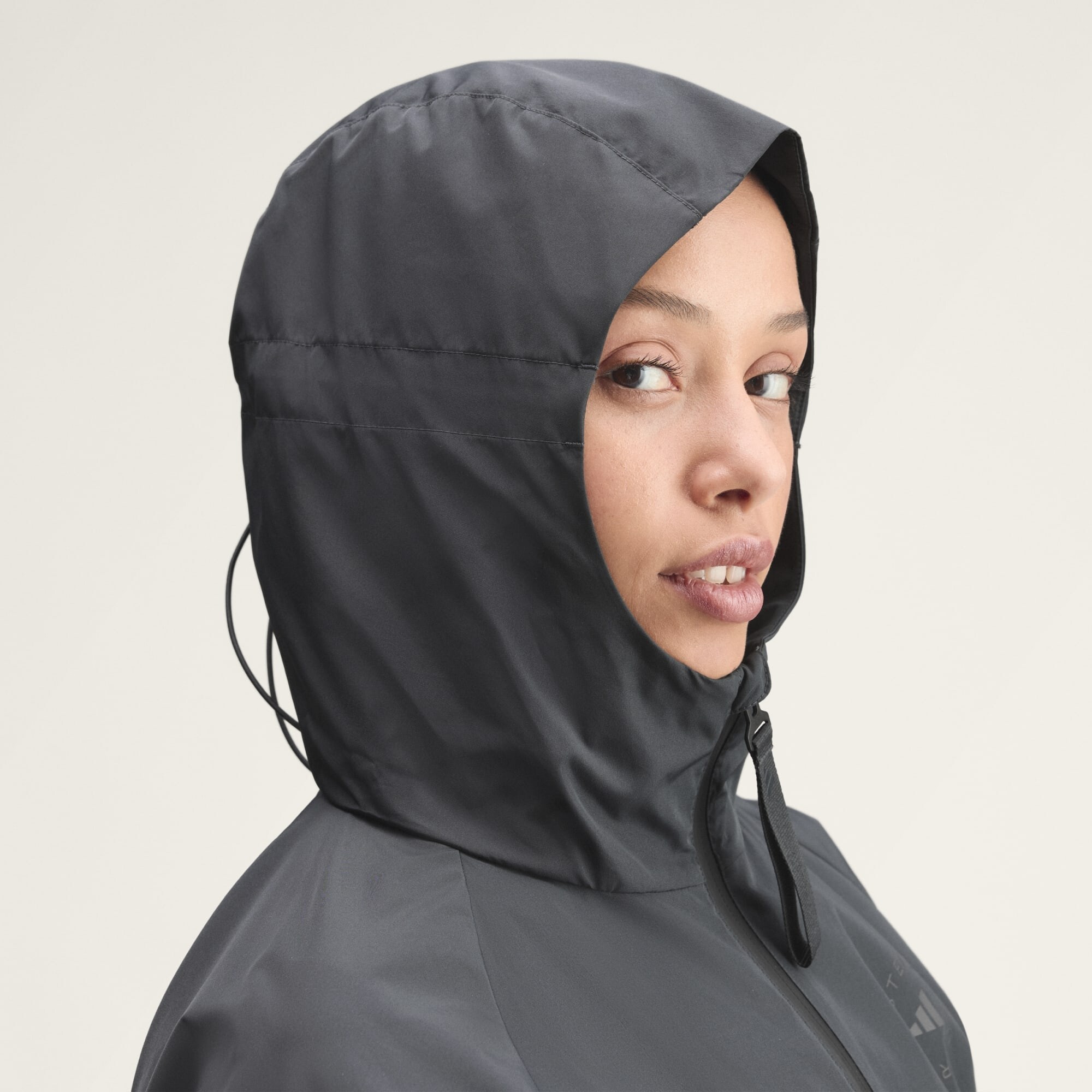 ADIDAS BY STELLA MCCARTNEY Chaqueta de chándal ' Track'  negro – imagen 4
