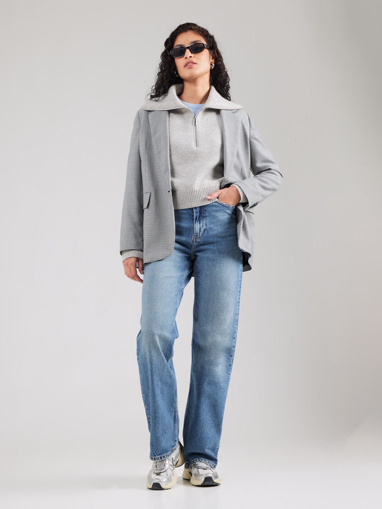 Thumbnail - Dr. Denim Jeans Echo