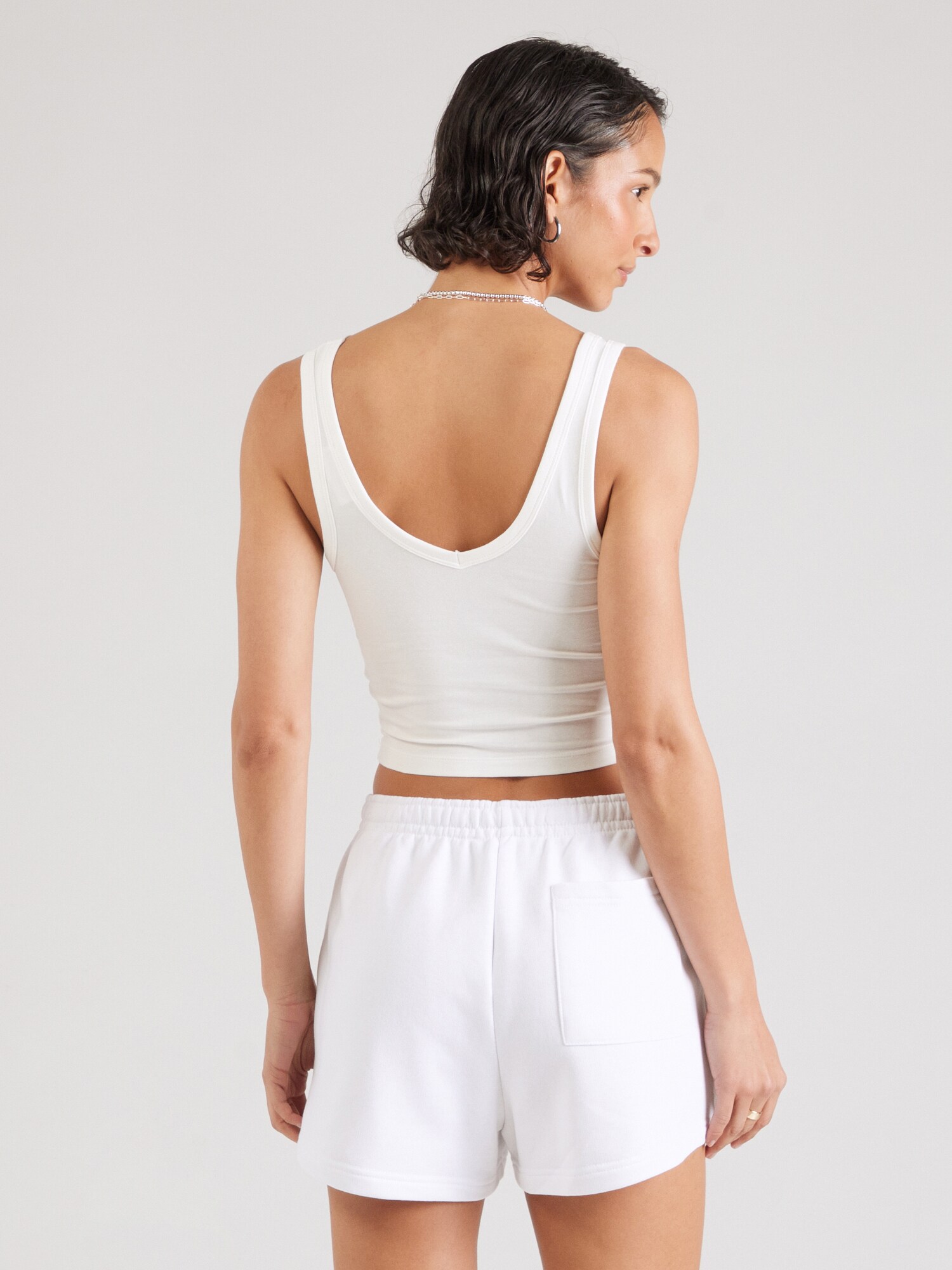 Thumbnail - STUDIO SELECT Top Pina