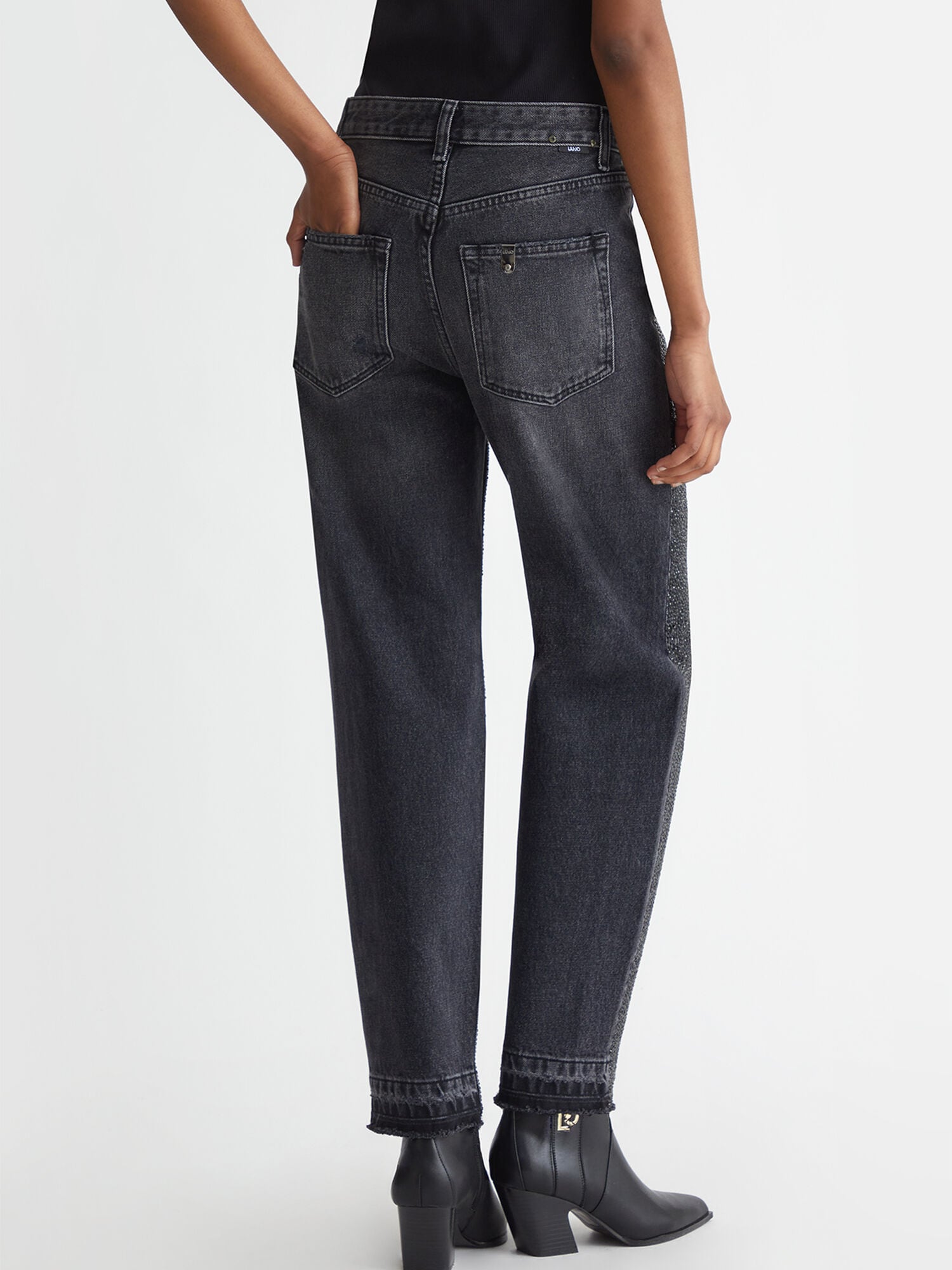 Thumbnail - Jeans