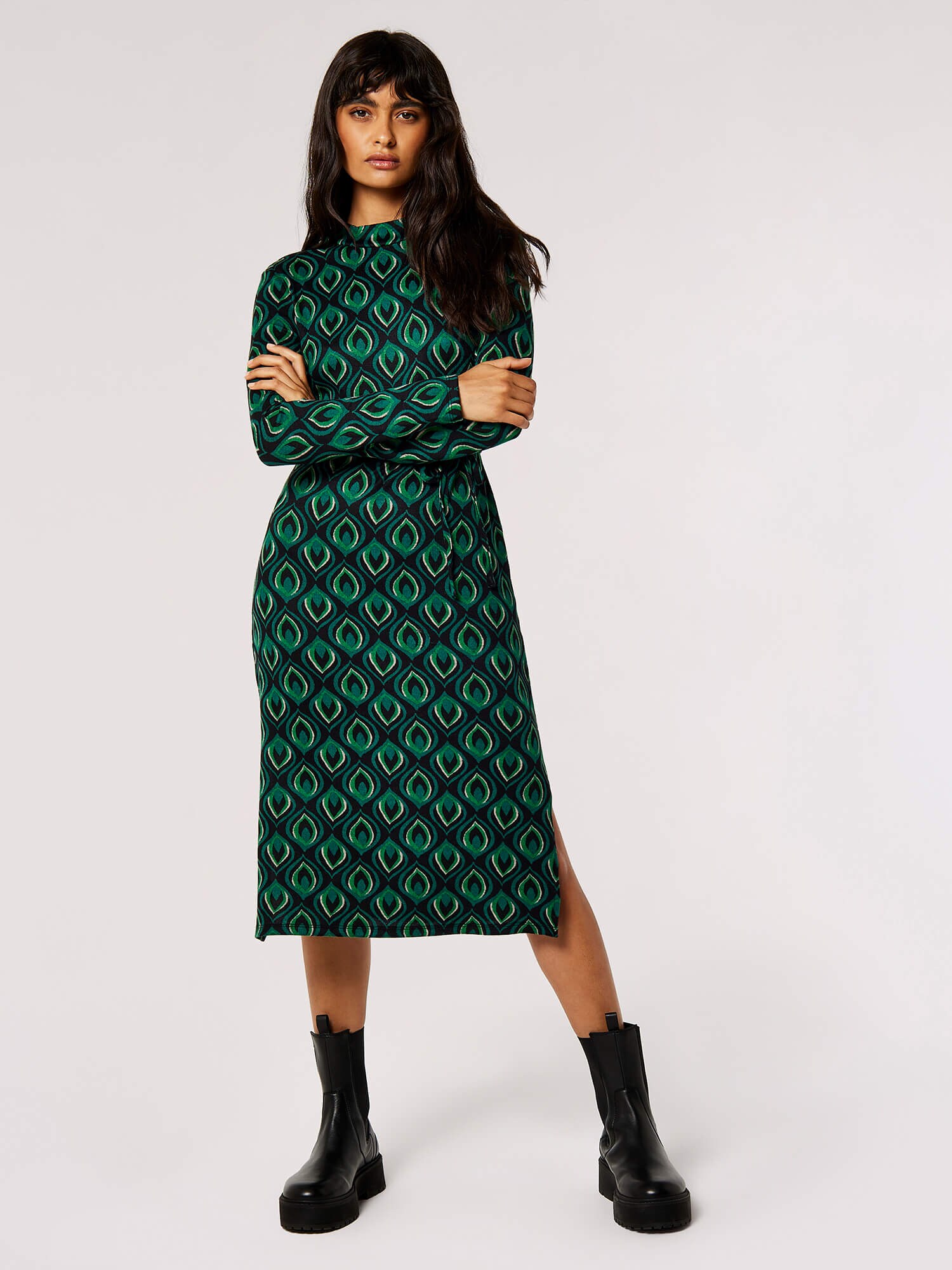 Thumbnail - Apricot Kleid