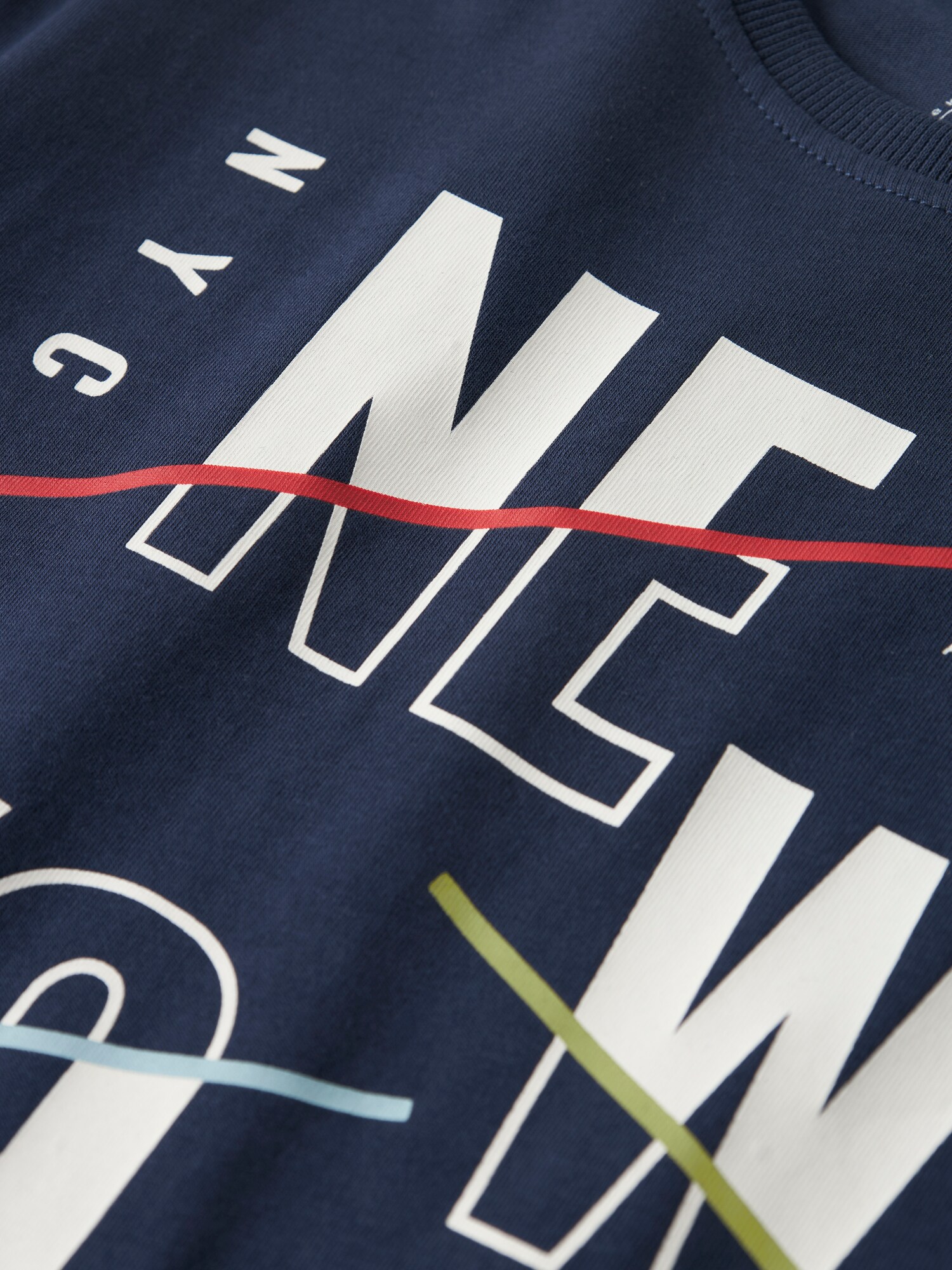 Thumbnail - T-Shirt
