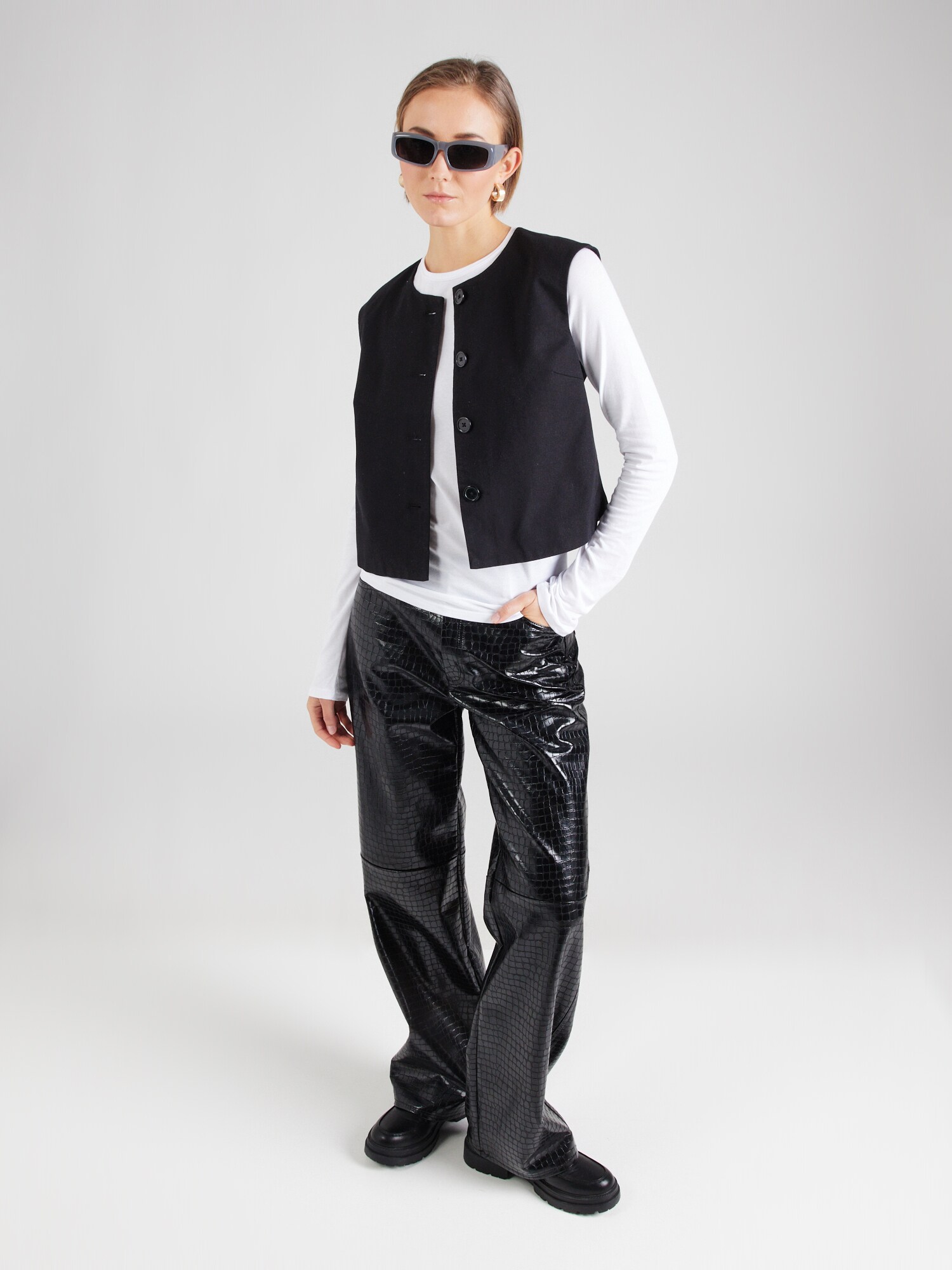 Thumbnail - WEEKDAY Shirt Debbie