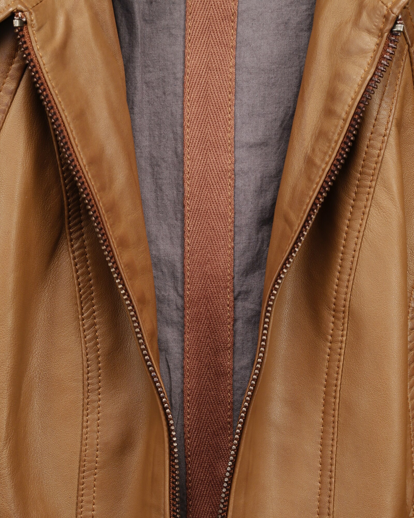 Thumbnail - Lederjacke mit Rundhalskragen Blanca