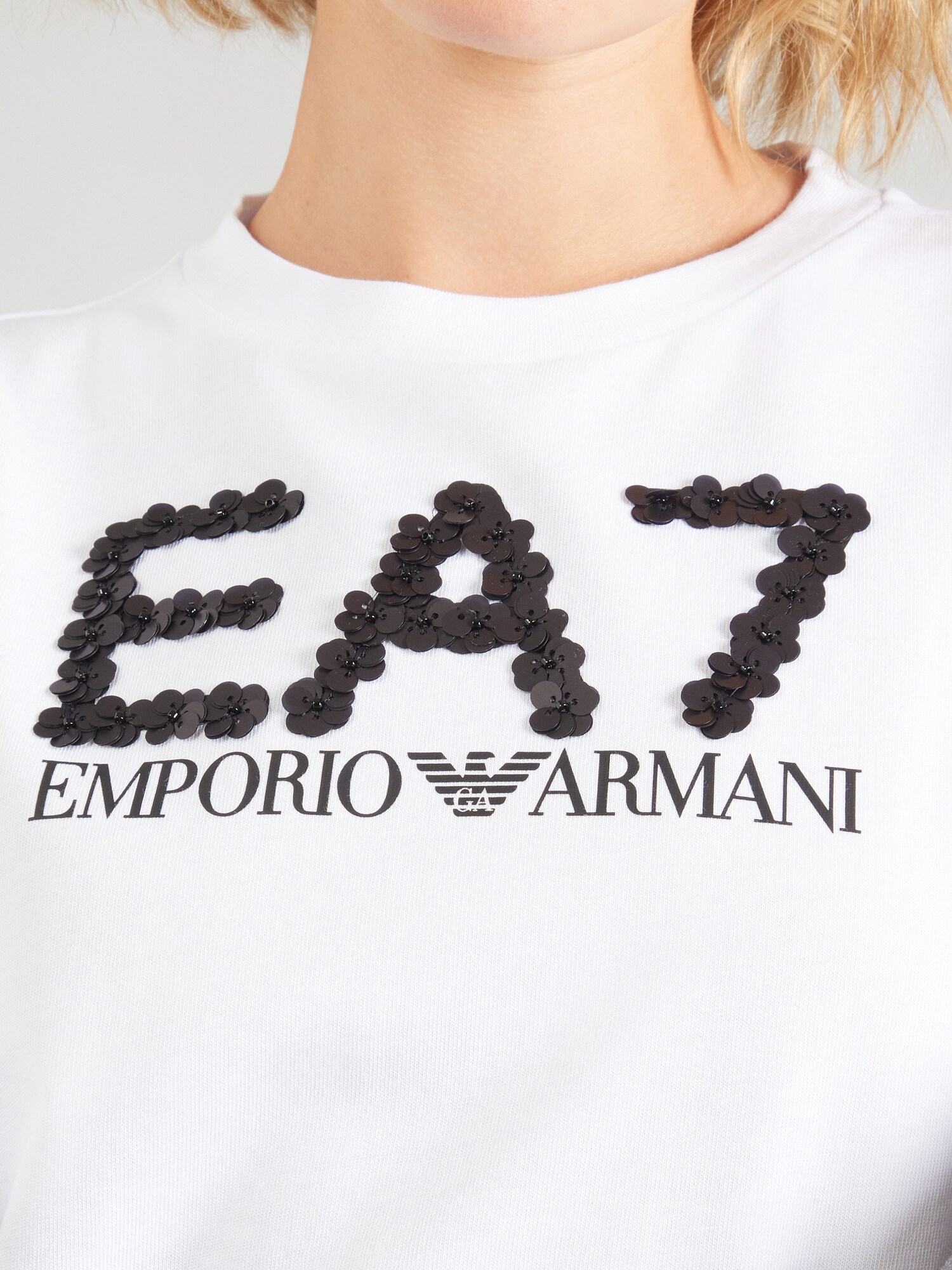 Thumbnail - T-Shirt