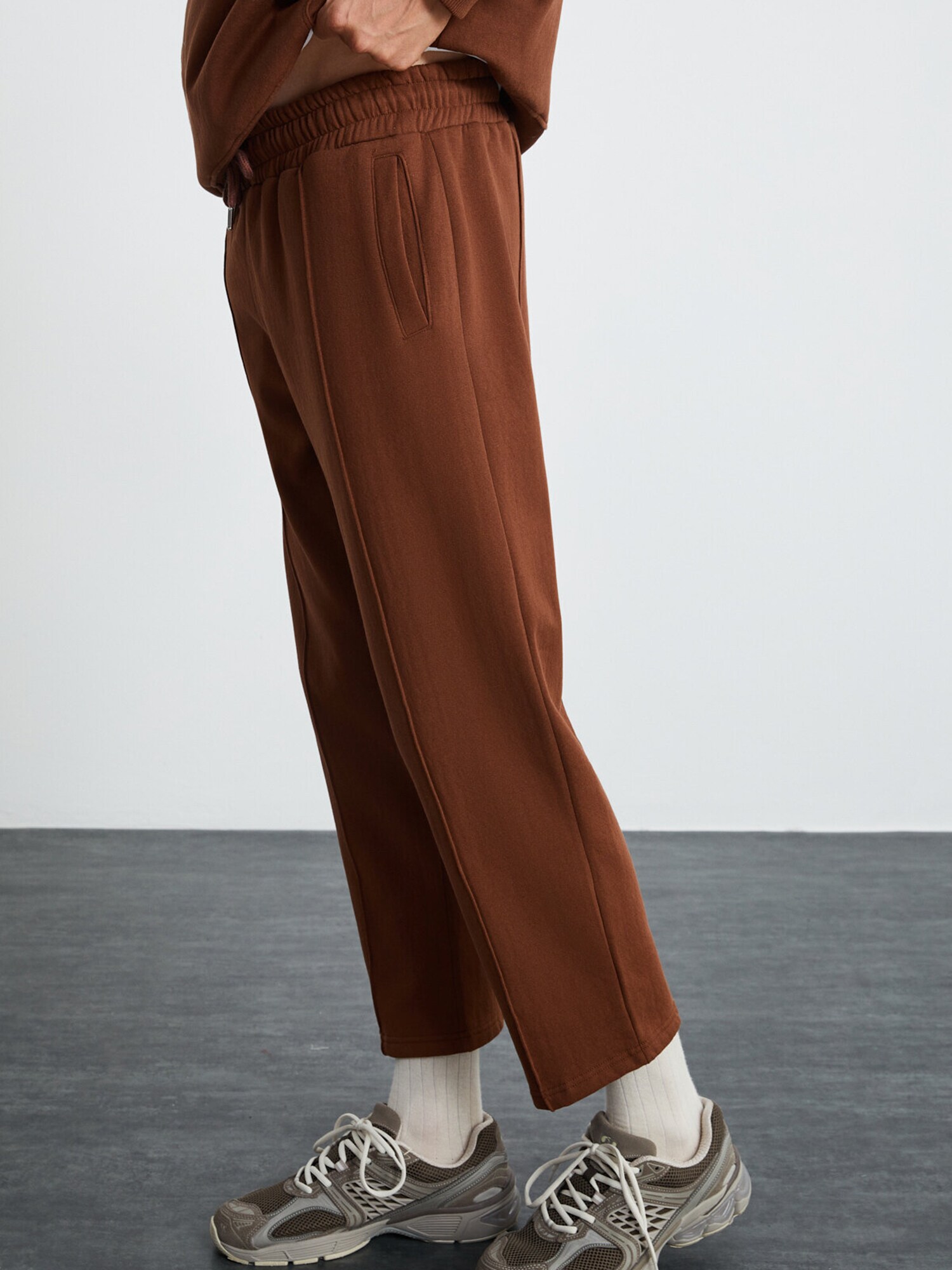 Grimelange Pantaloni  maro