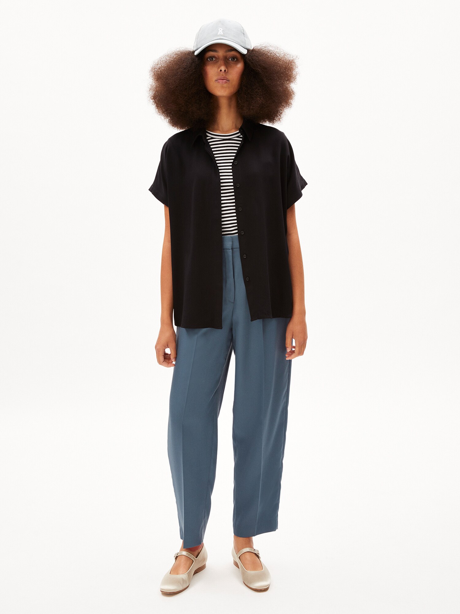 Thumbnail - Bluse aus LENZING™ ECOVERO™ Viskose
