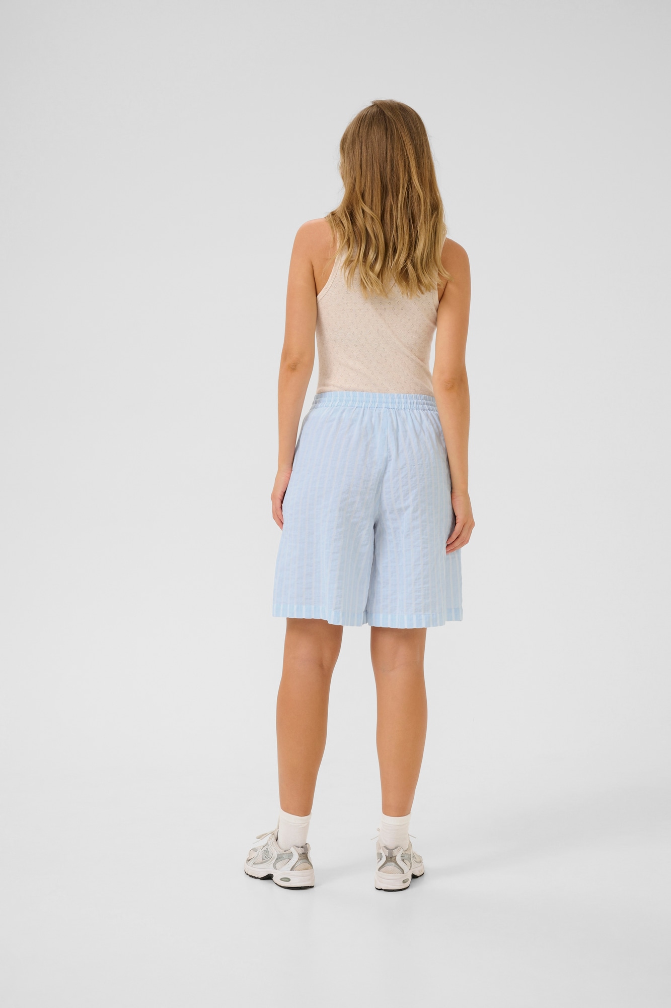 Thumbnail - Shorts 'Sara'