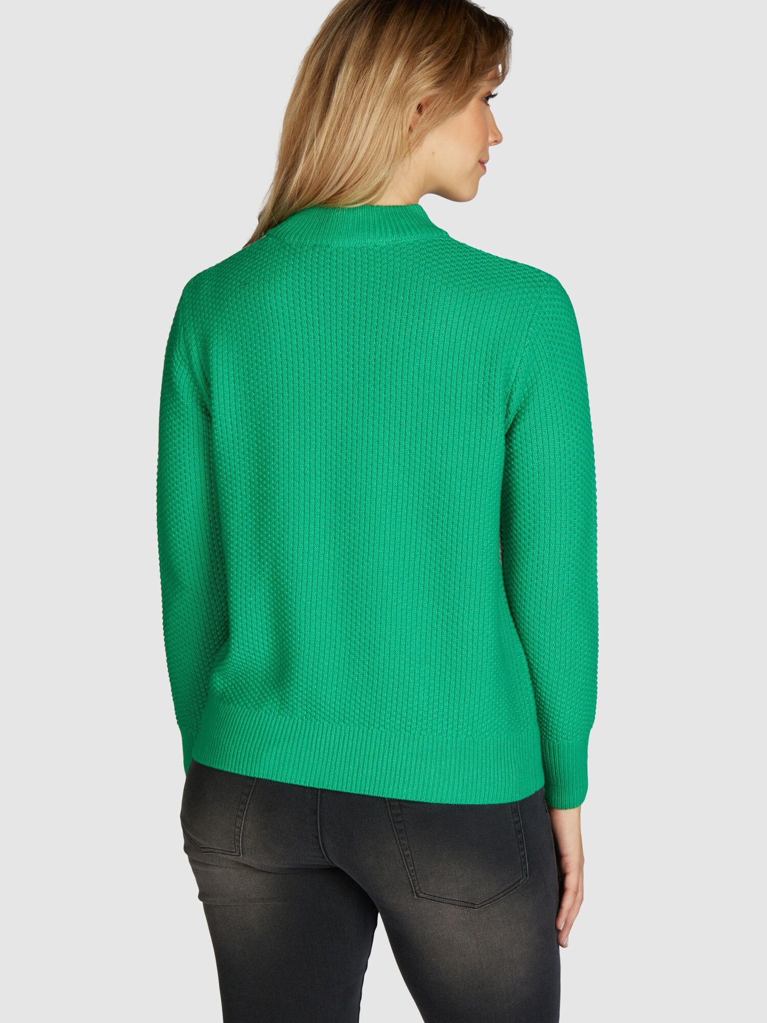 Thumbnail - Navigazione Pullover