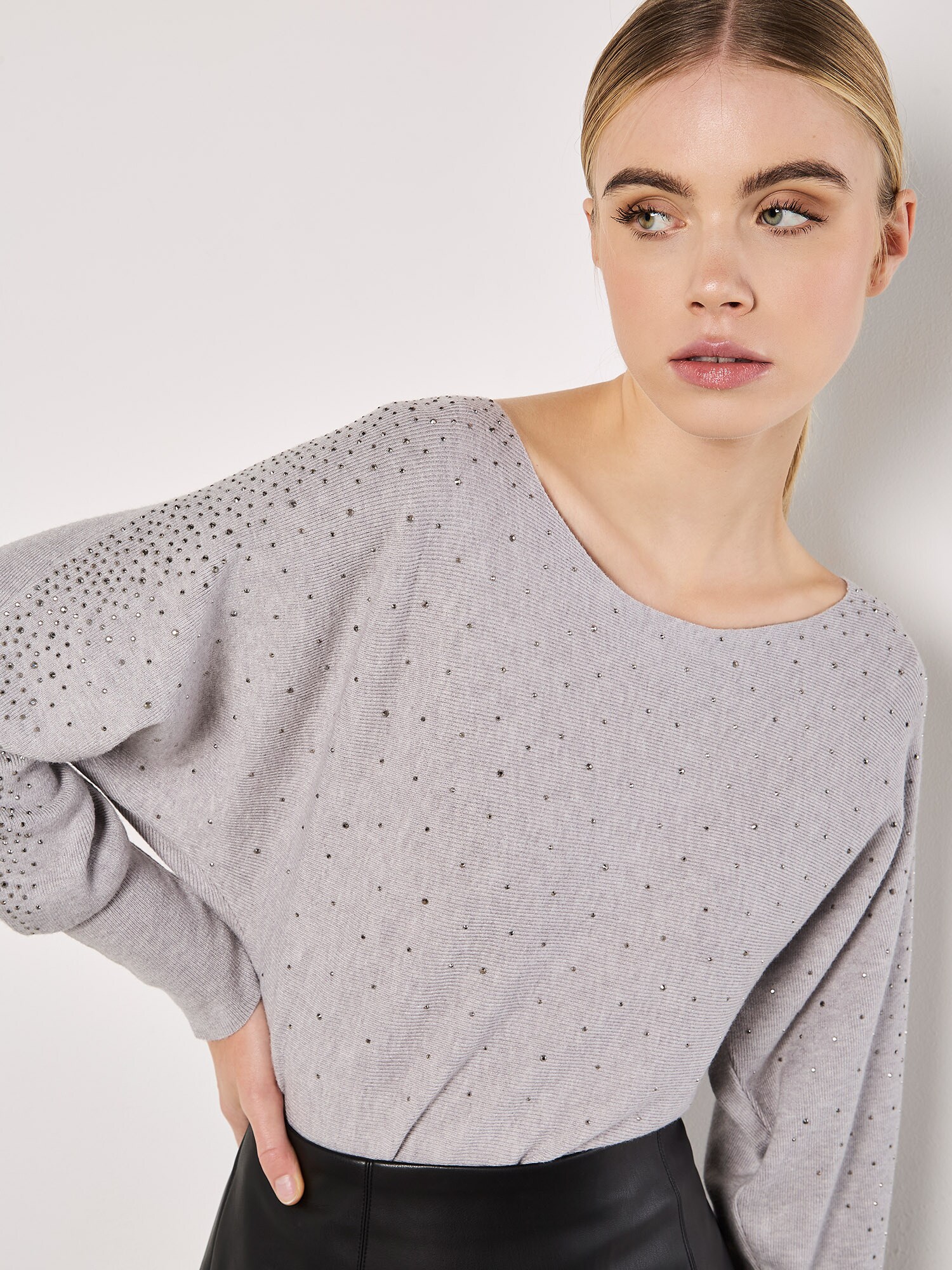 Thumbnail - Aprico Batwing Sleeve Studded Jumper