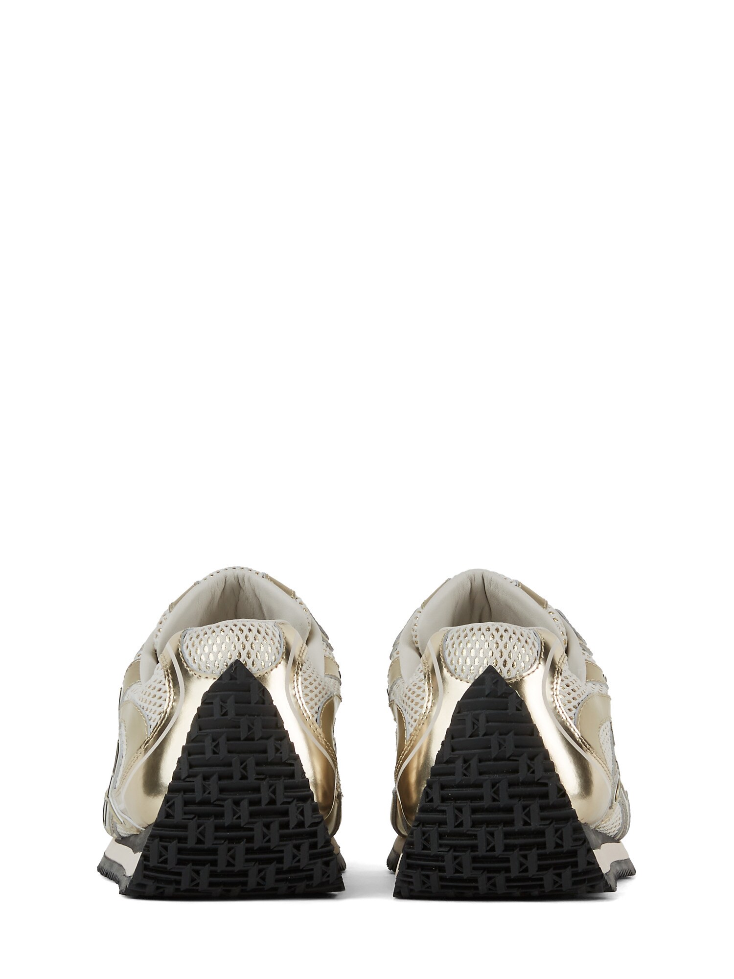 Thumbnail - Sneaker