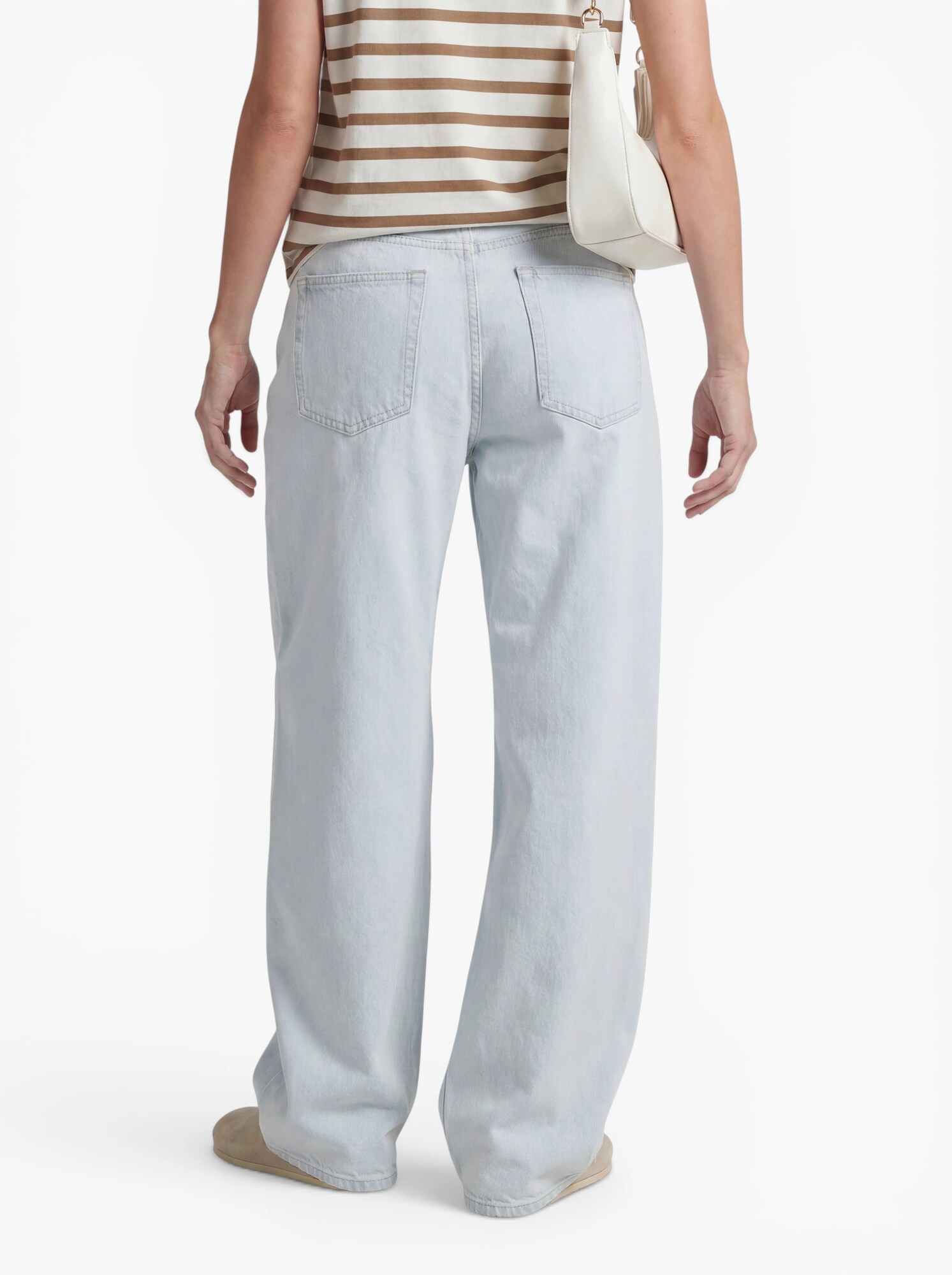 Calvin Klein Jeans Vaquero  azul pastel – imagen 4