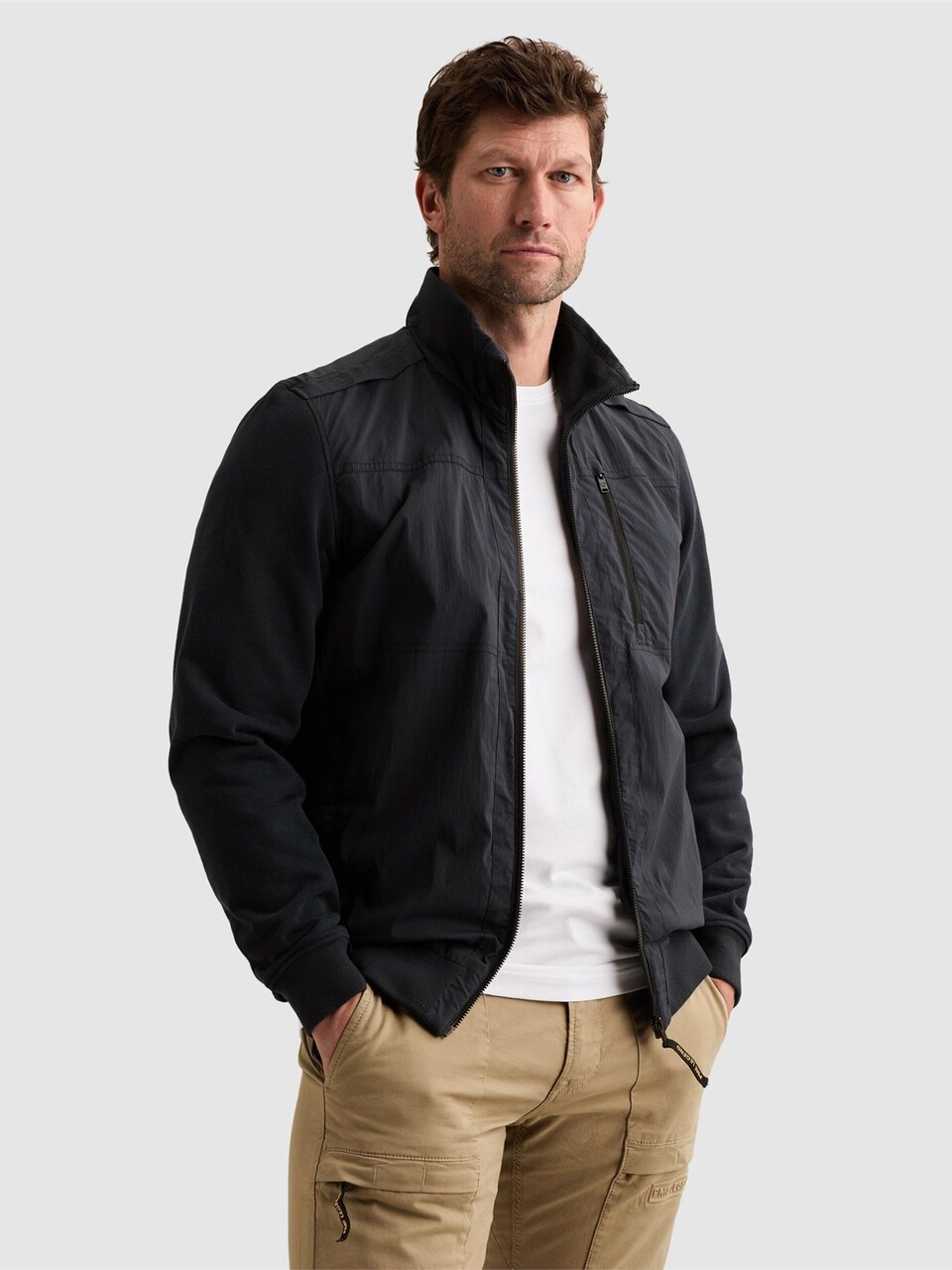Övergångsjacka 'Hybrid jacket with zipper closure and side pockets'