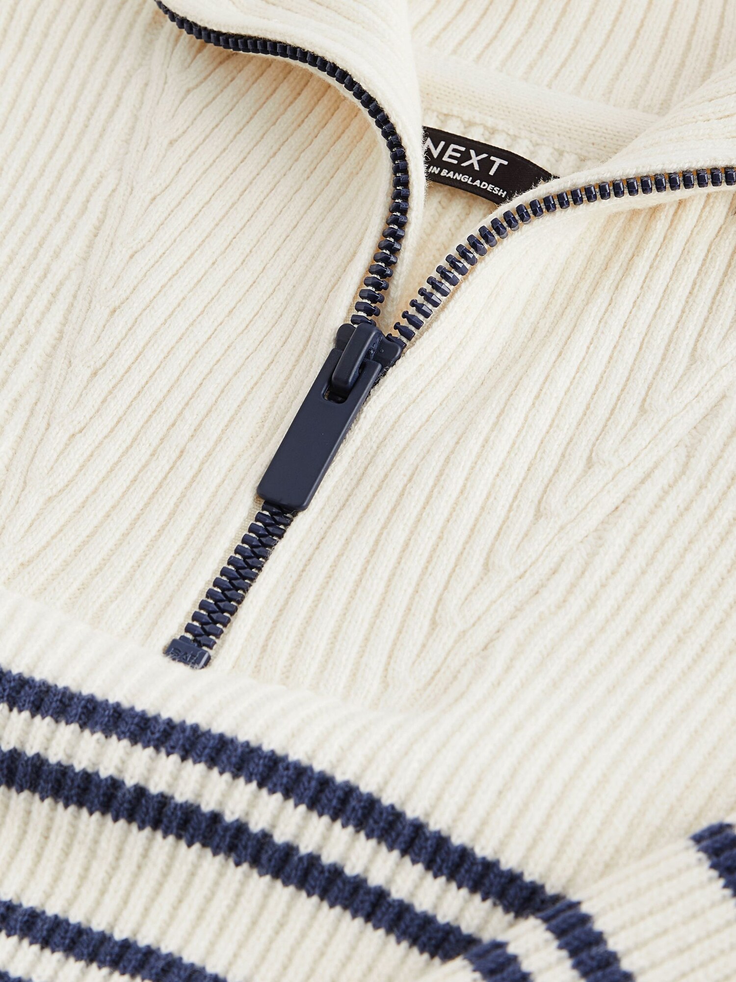 Thumbnail - Next Pullover