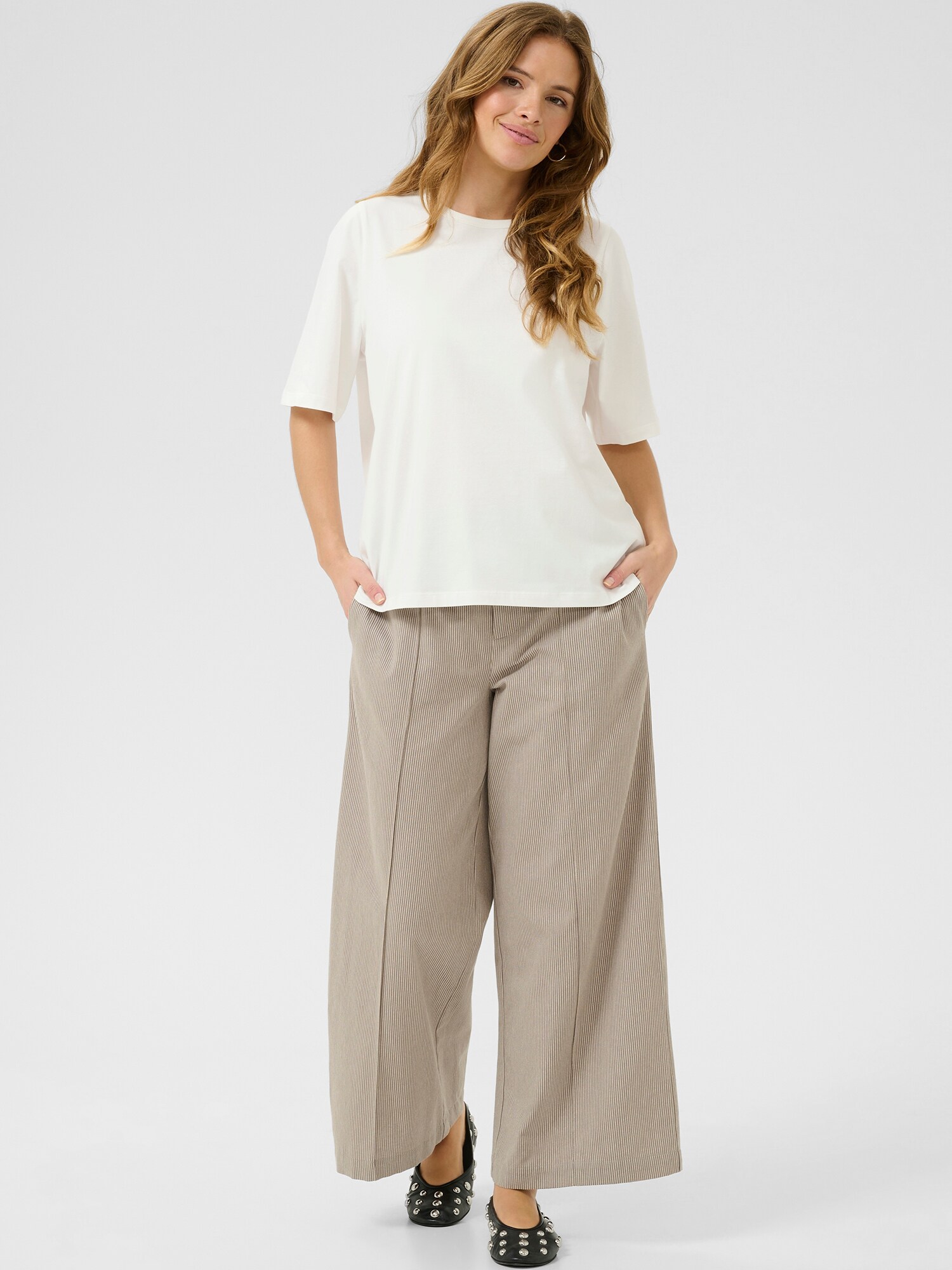 Thumbnail - CULTURE T-Shirt