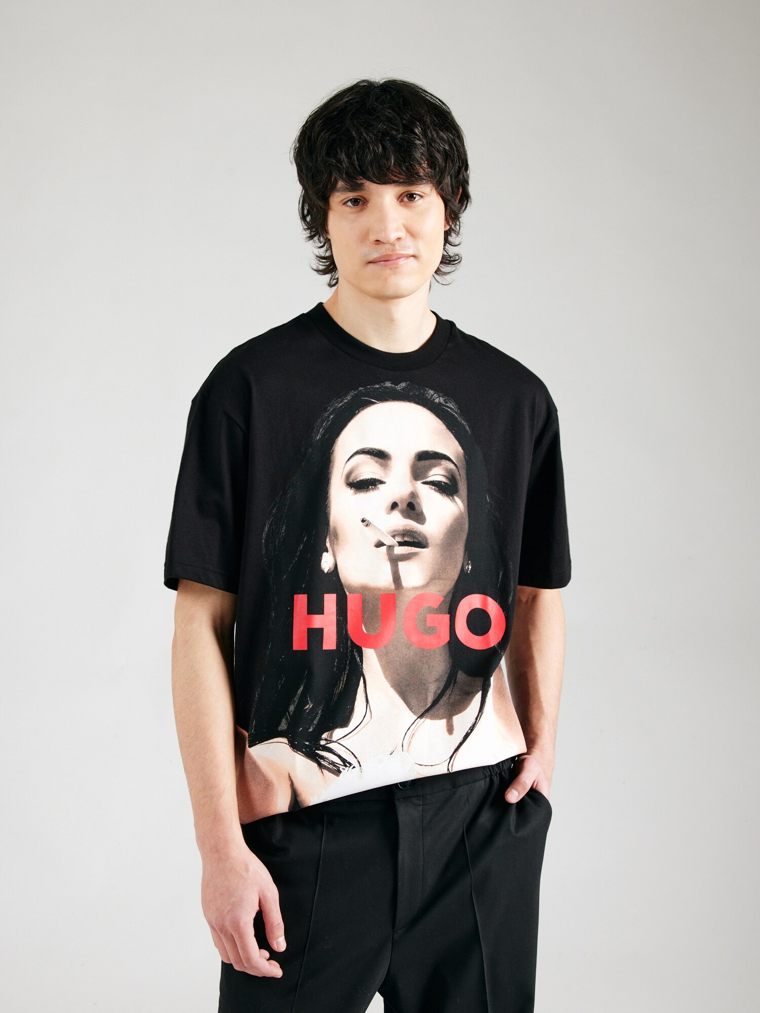 HUGO Póló 'Duwedie'  krém / piros / fekete termék 2. képe