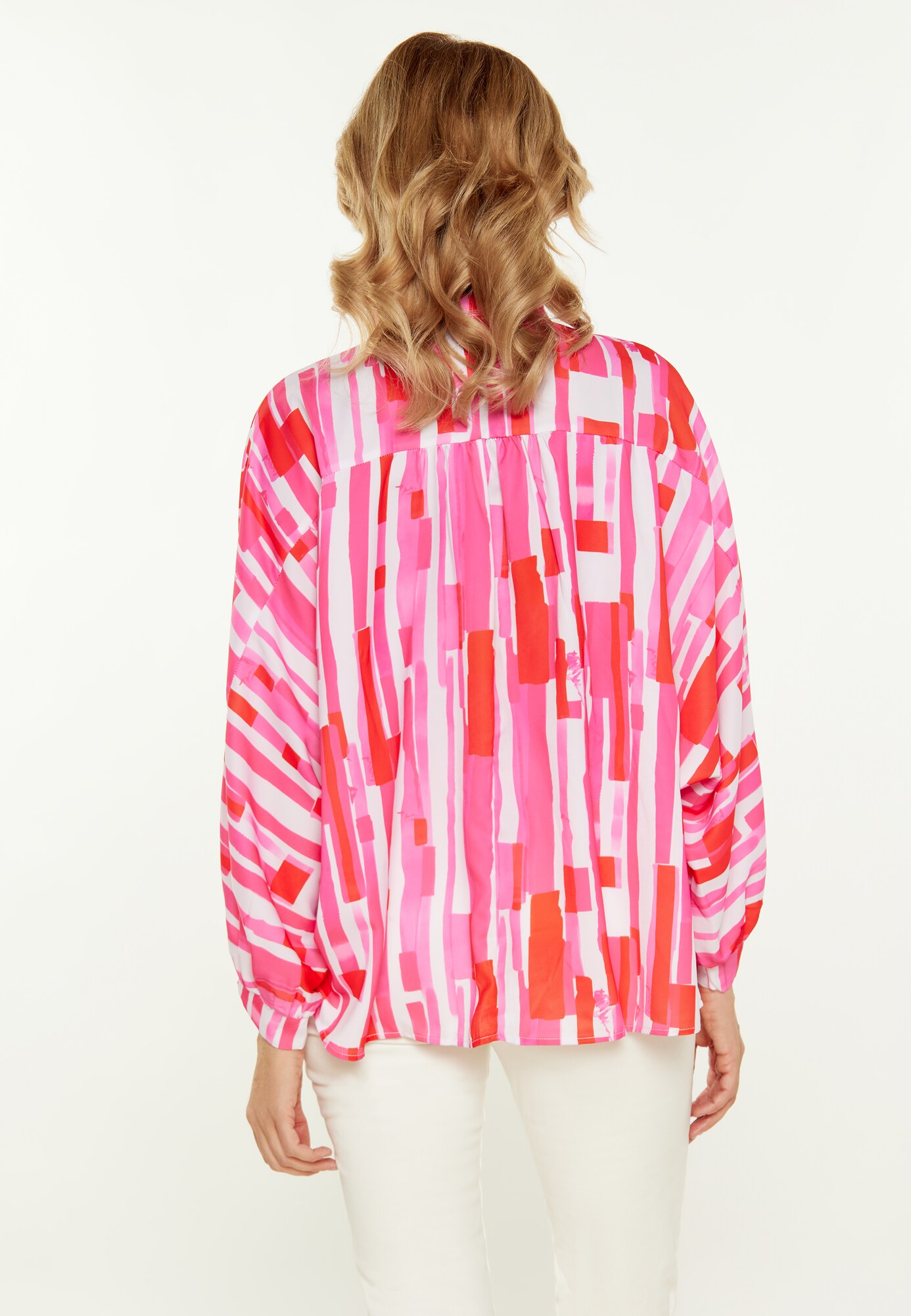 Thumbnail - Usha Bluse Fashion Look