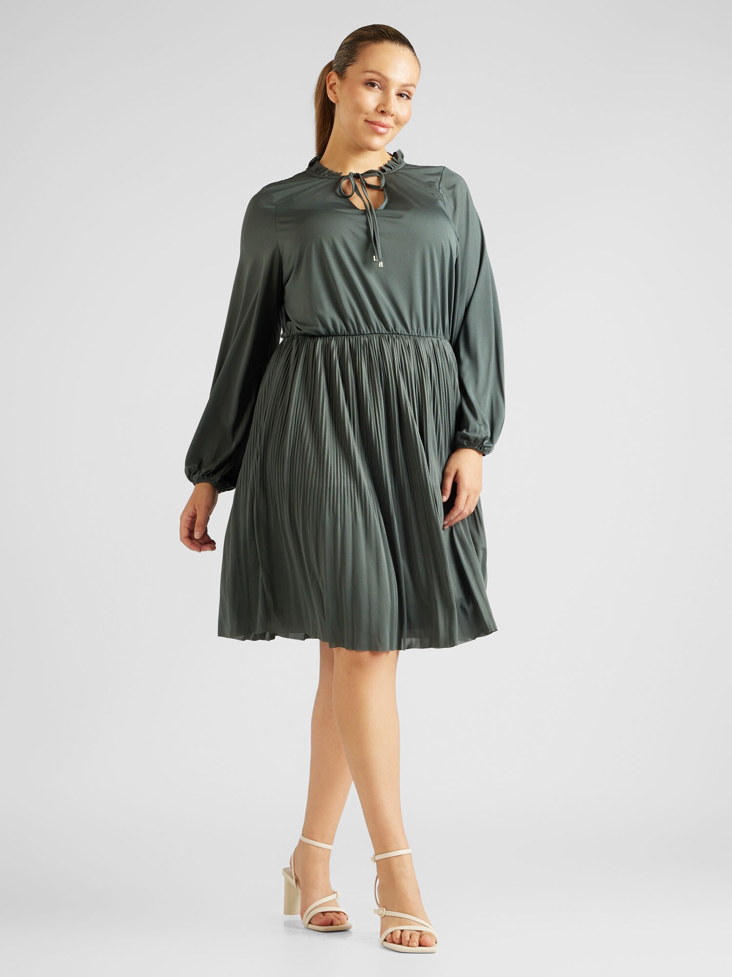 ABOUT YOU Curvy Ingruhák 'Lotti Dress'  sötétzöld termék 2. képe
