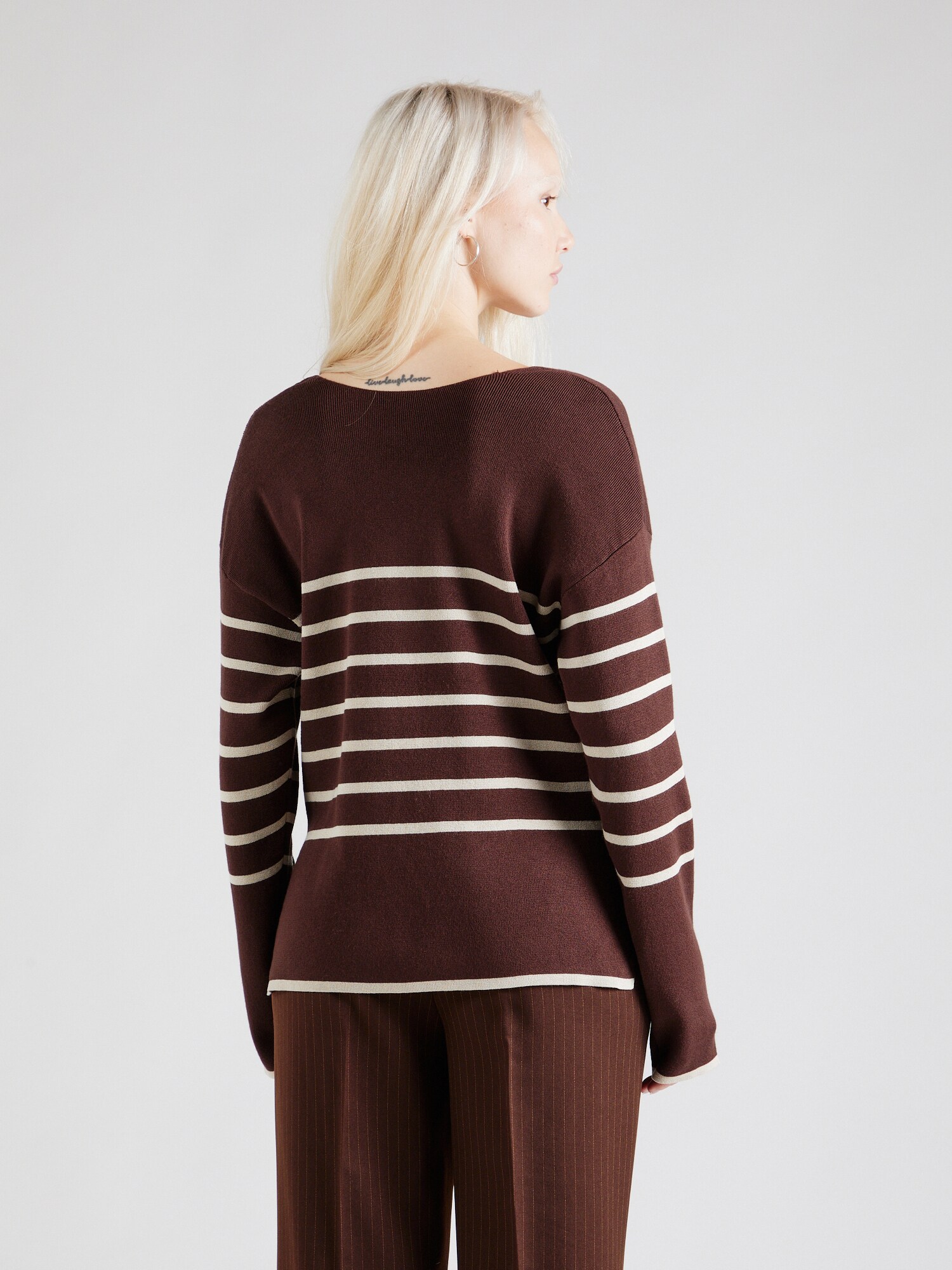 Thumbnail - Pullover 'VIOstria'