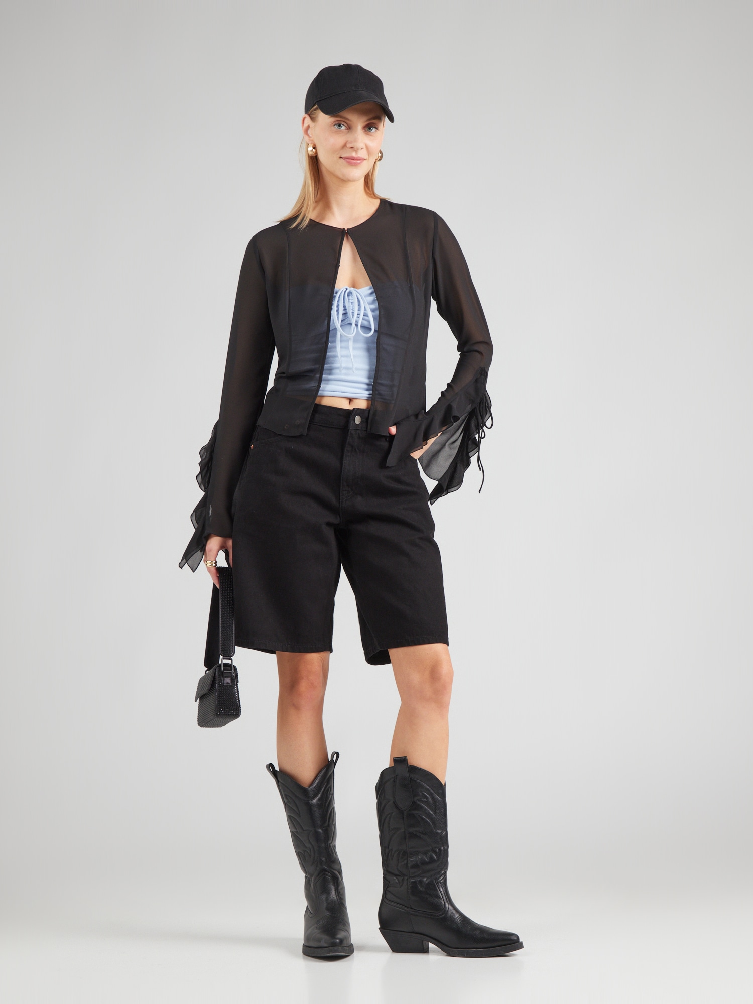 Thumbnail - Dr. Denim Shorts Lea