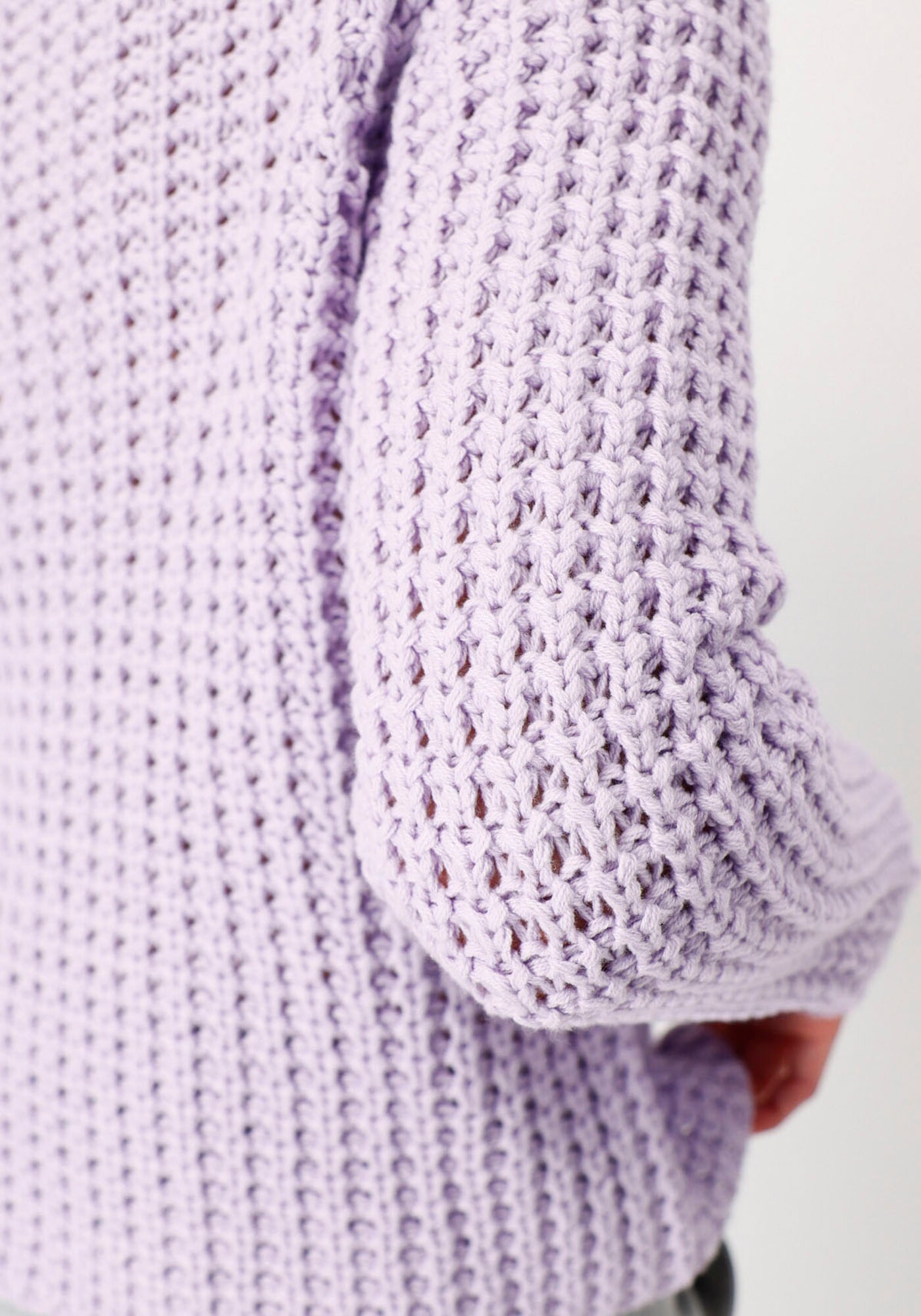 Thumbnail - Pullover