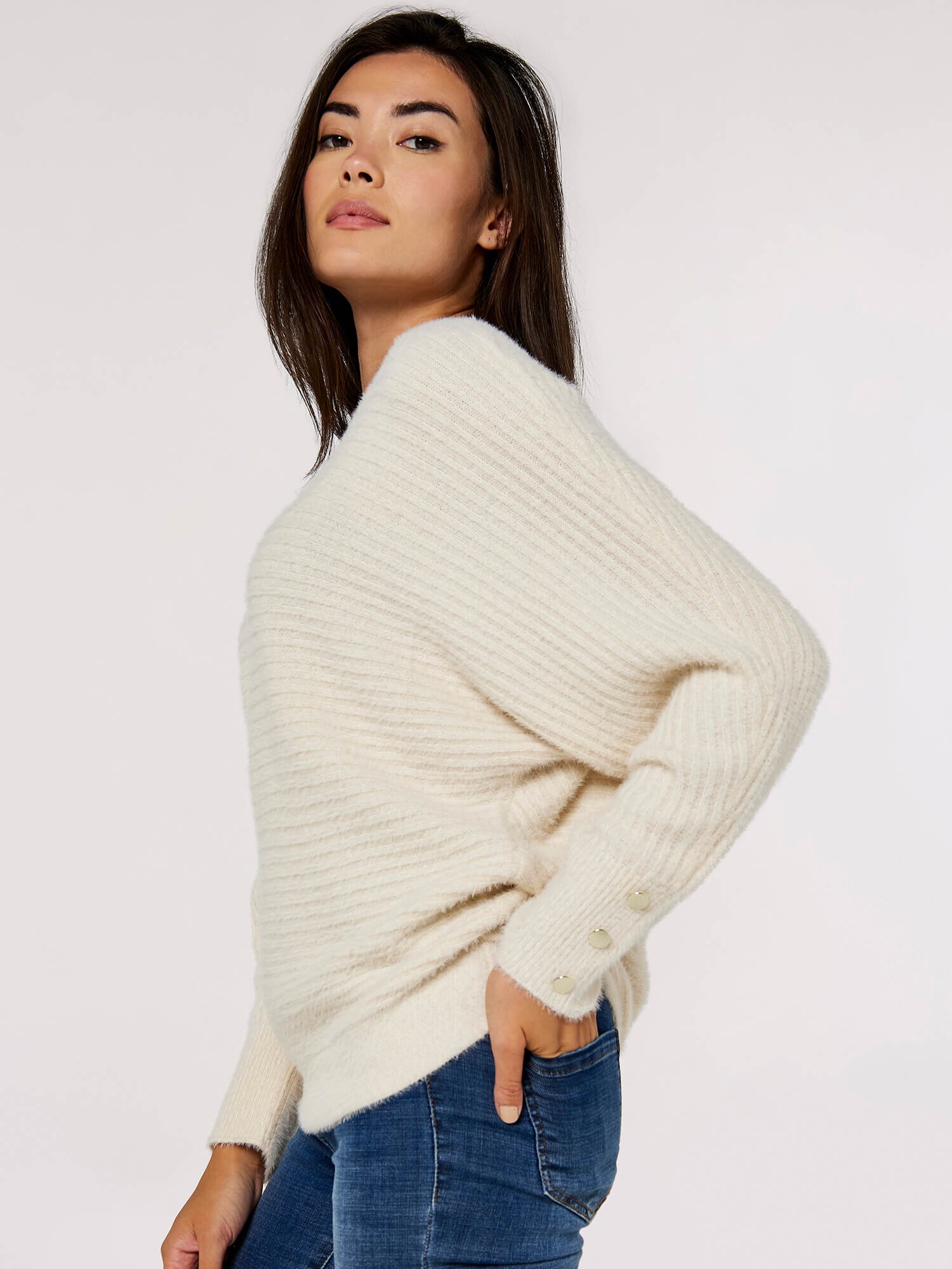 Thumbnail - Pullover
