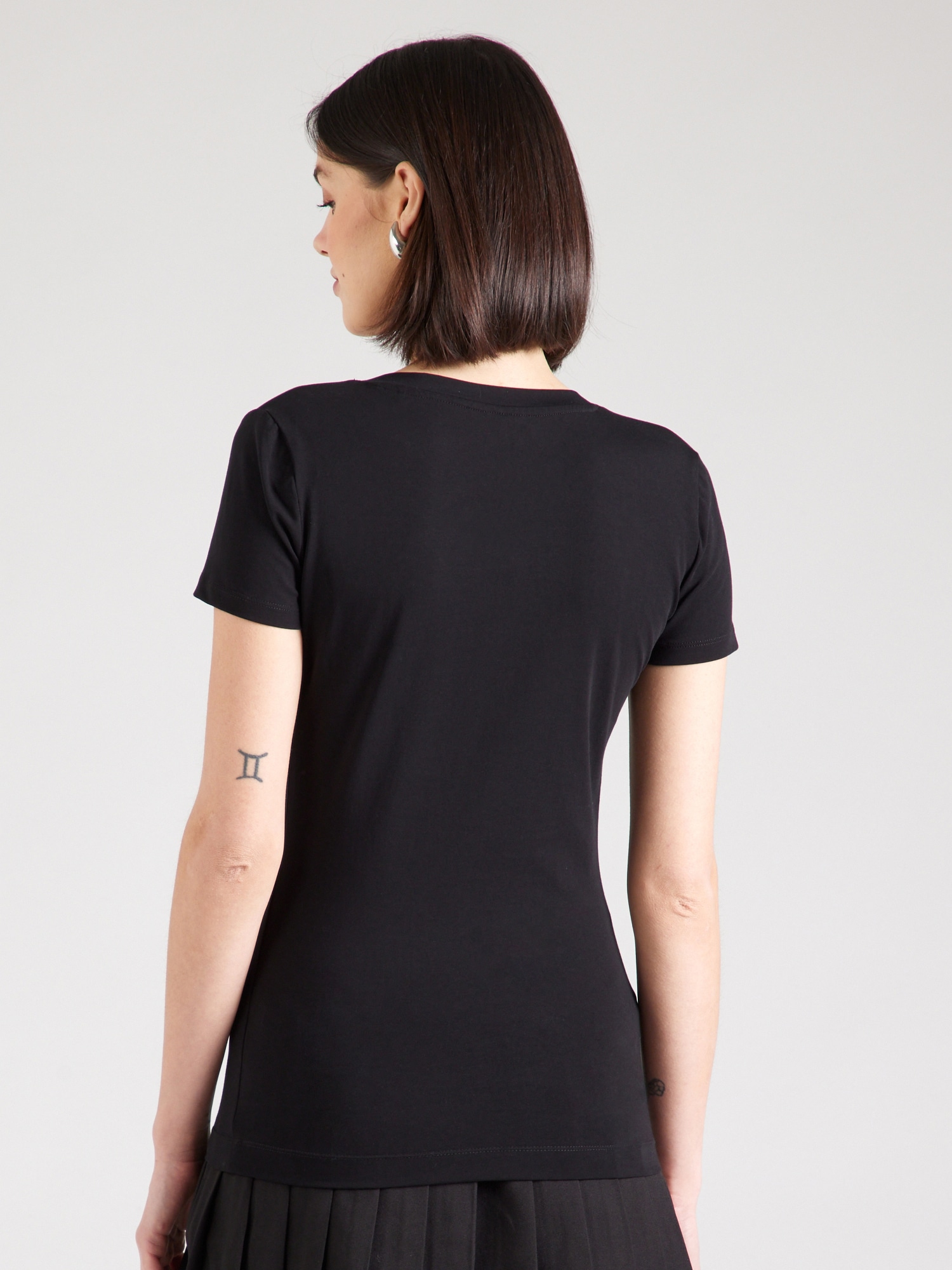 Thumbnail - T-Shirt 'Peony'