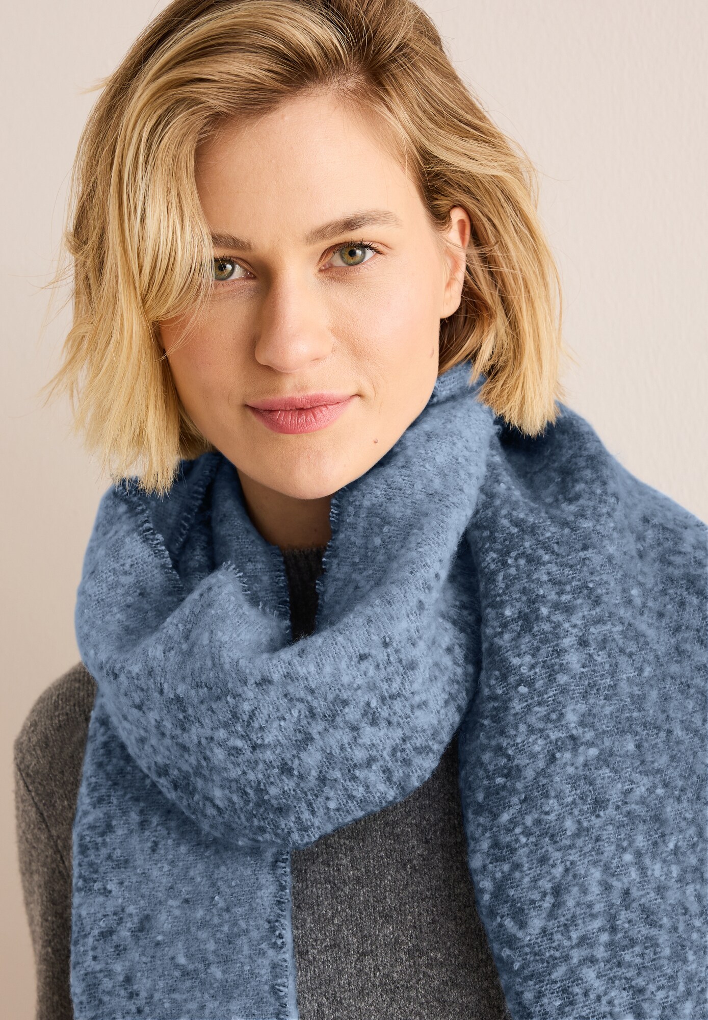 Thumbnail - CECIL Kuscheliger Jaquard-Schal