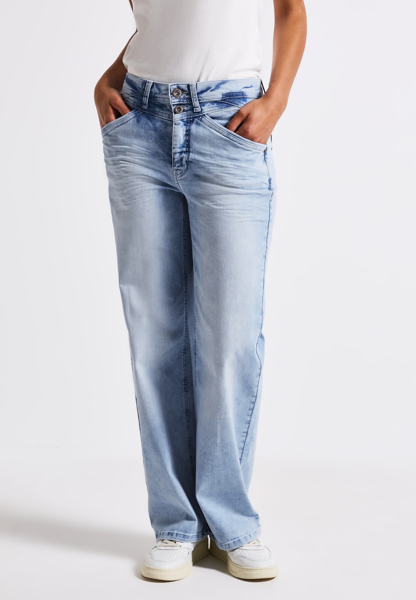 Thumbnail - Jeans