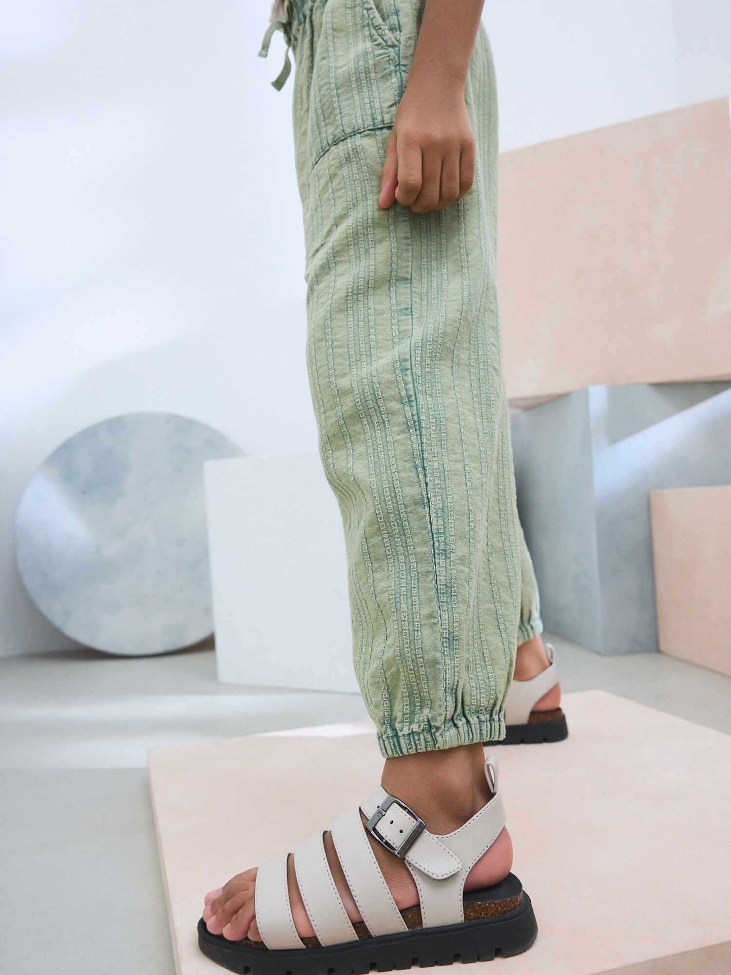 Thumbnail - Next Hose