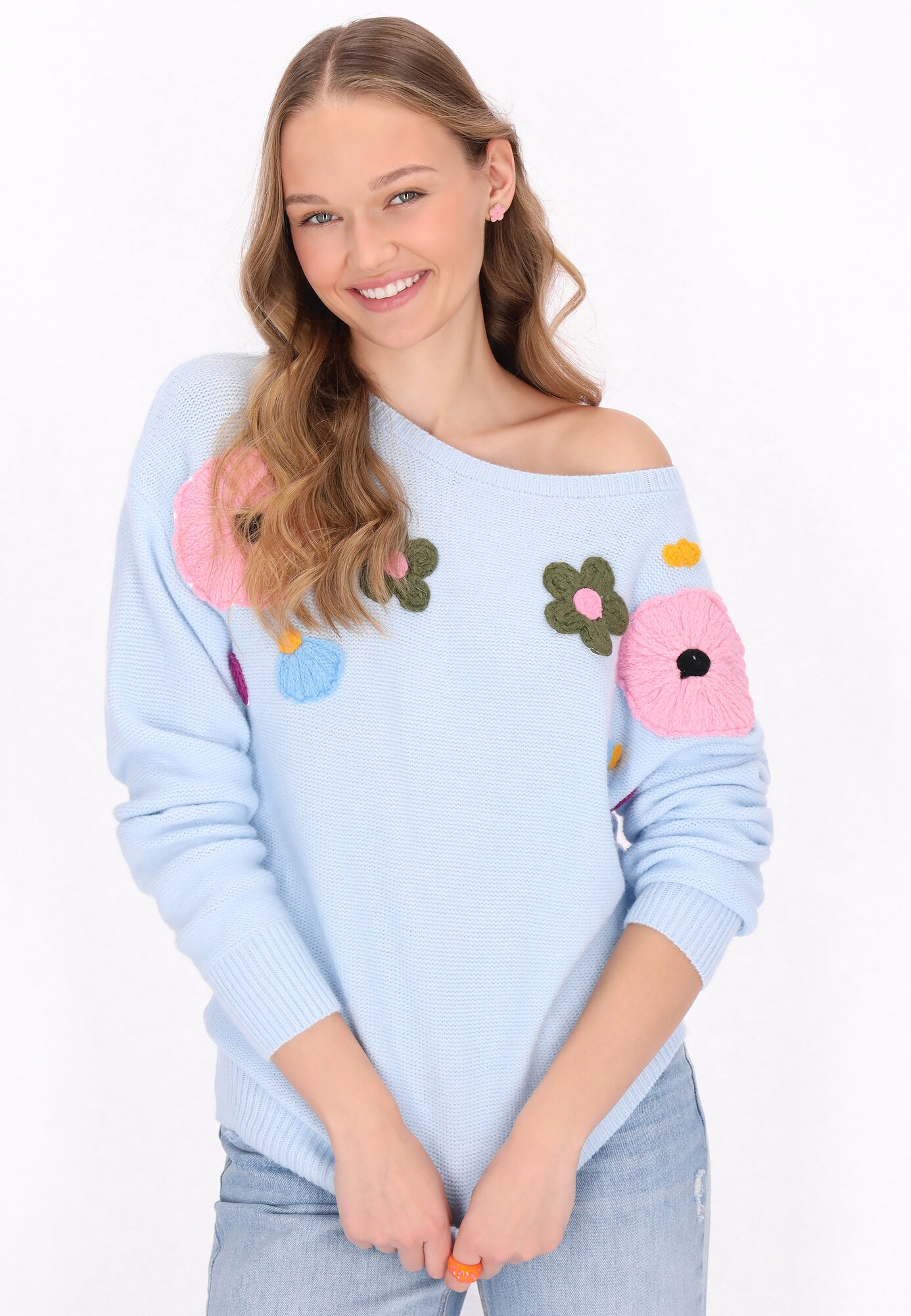 Thumbnail - MYMO Pullover