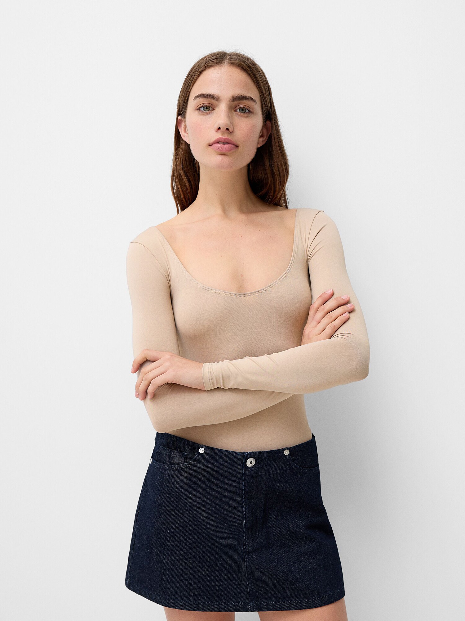 Bershka Rövid body  bézs termék 2. képe
